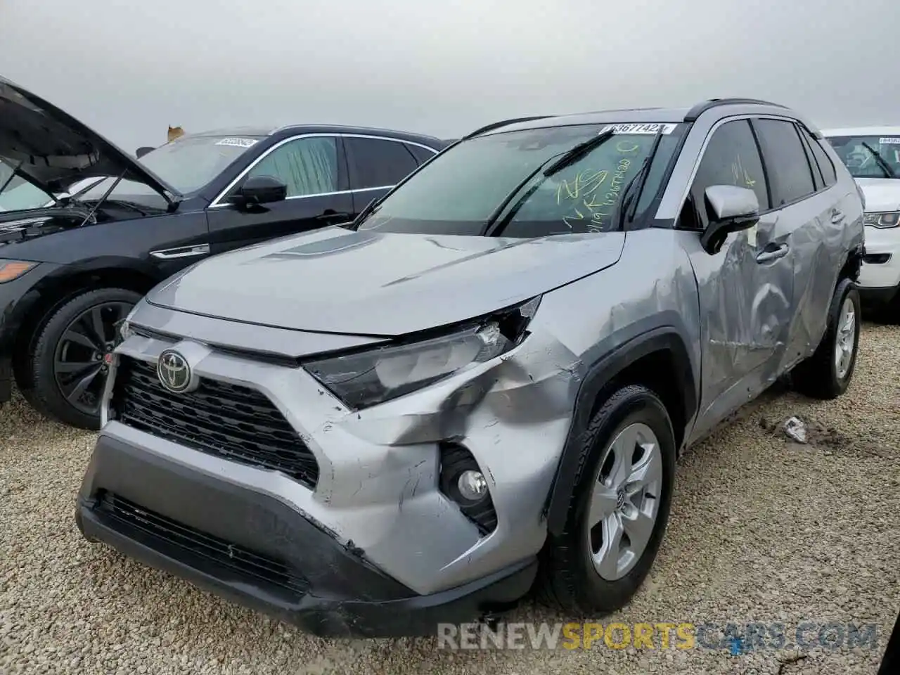 2 Photograph of a damaged car 2T3W1RFV6LC069470 TOYOTA RAV4 2020