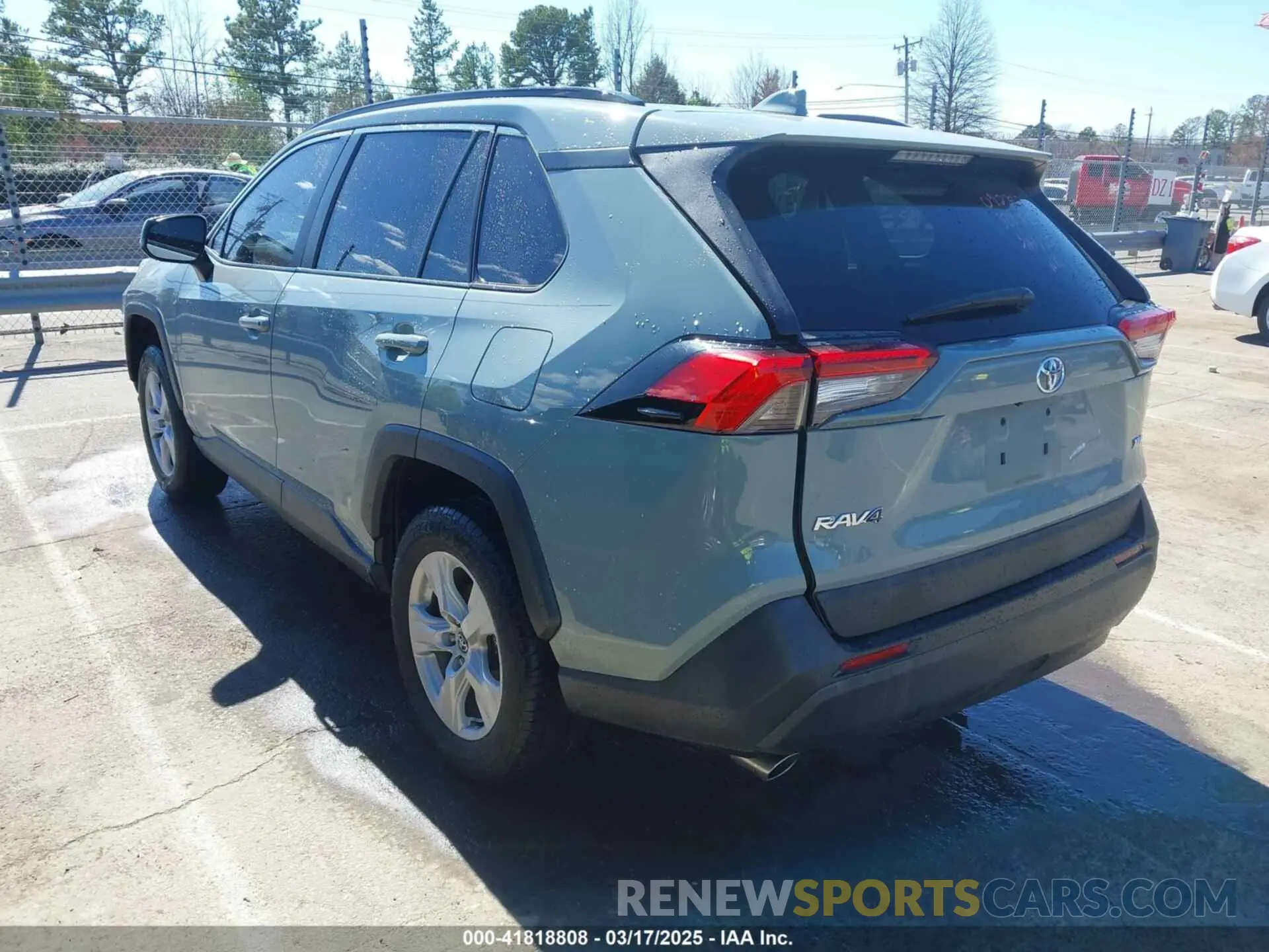 3 Photograph of a damaged car 2T3W1RFV6LC072367 TOYOTA RAV4 2020