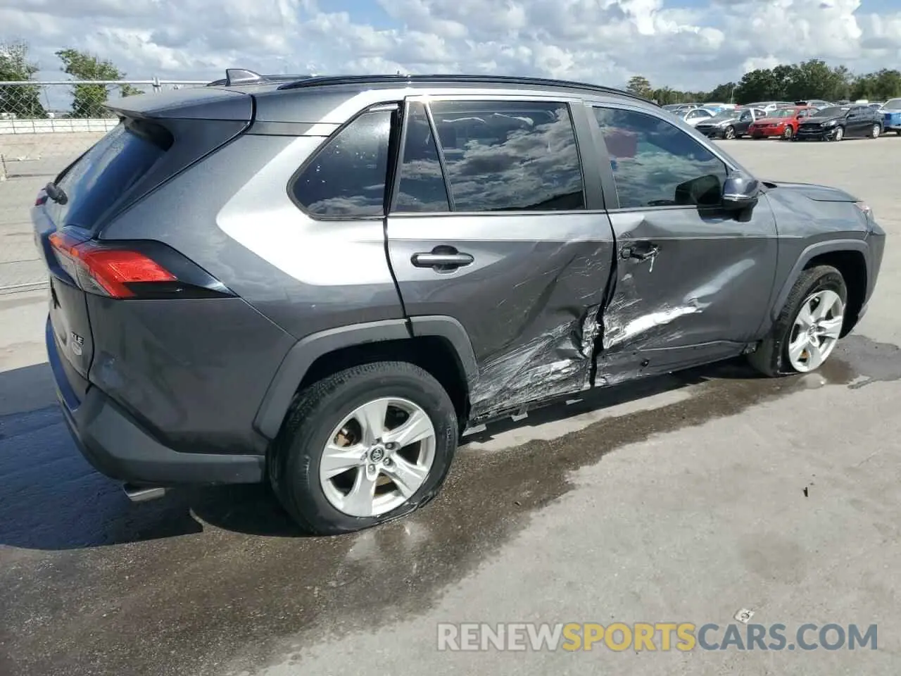 3 Photograph of a damaged car 2T3W1RFV6LC076340 TOYOTA RAV4 2020
