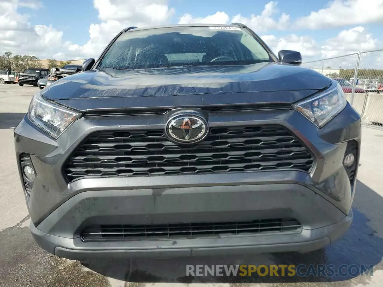 5 Photograph of a damaged car 2T3W1RFV6LC076340 TOYOTA RAV4 2020