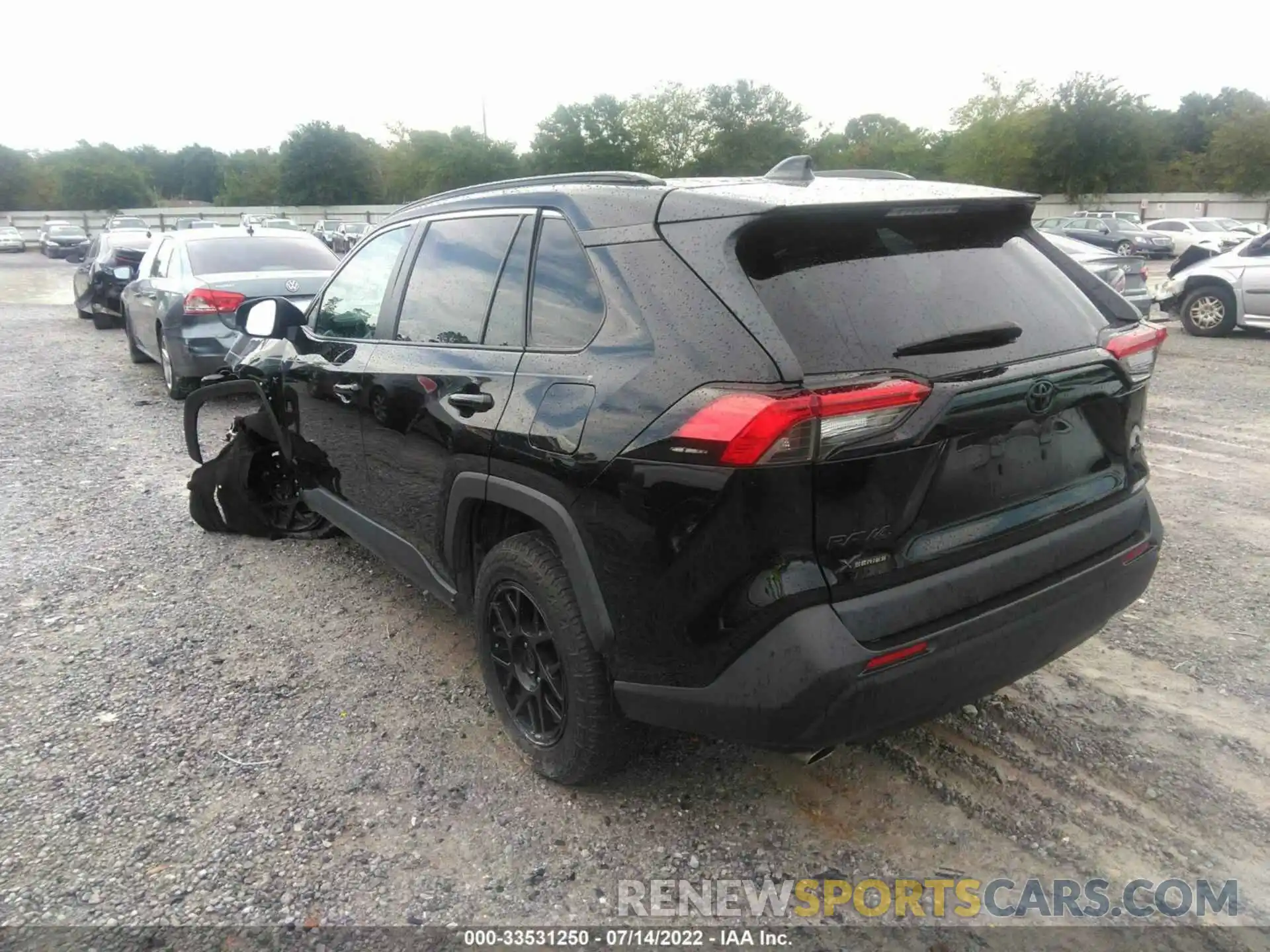 3 Photograph of a damaged car 2T3W1RFV6LC077178 TOYOTA RAV4 2020