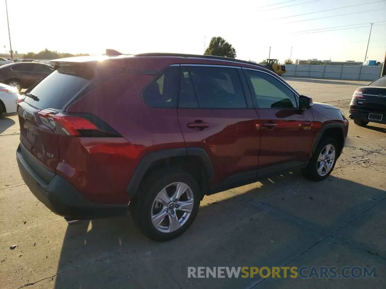 3 Photograph of a damaged car 2T3W1RFV6LW083335 TOYOTA RAV4 2020