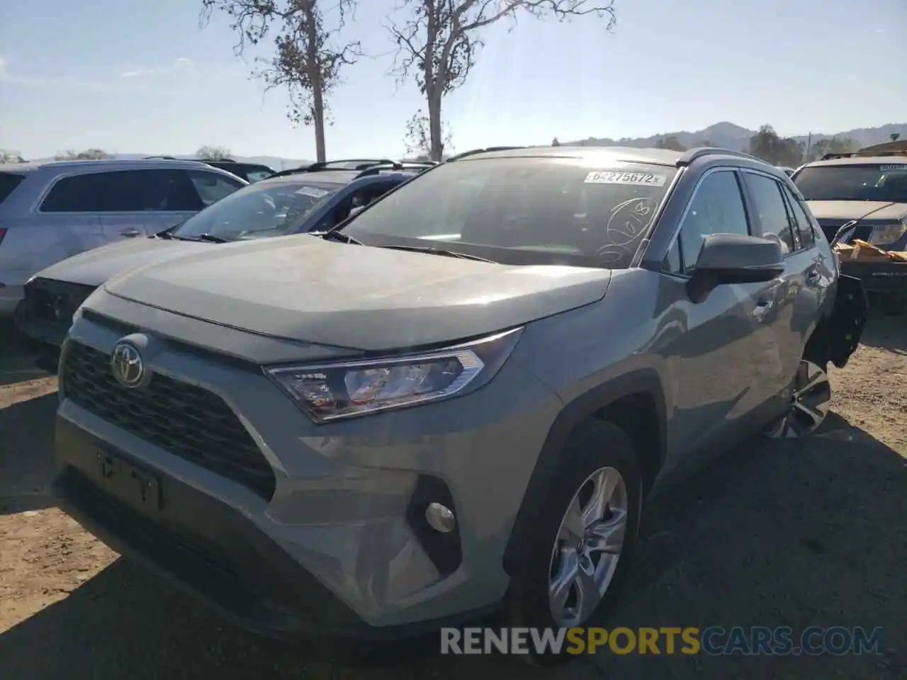 2 Photograph of a damaged car 2T3W1RFV6LW091631 TOYOTA RAV4 2020