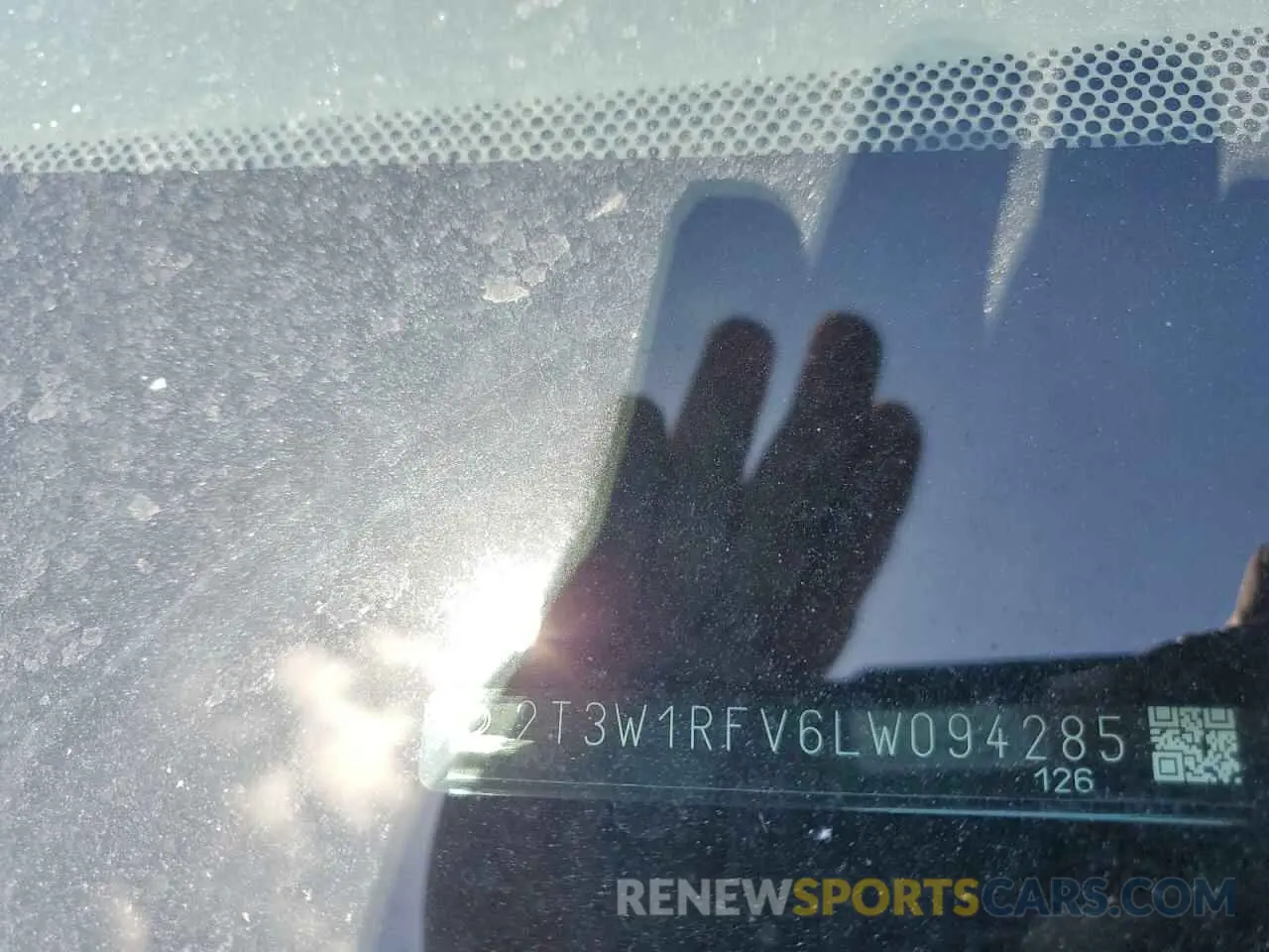 13 Photograph of a damaged car 2T3W1RFV6LW094285 TOYOTA RAV4 2020