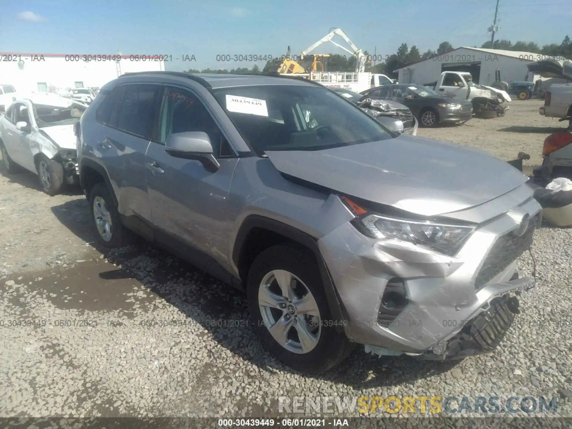 1 Photograph of a damaged car 2T3W1RFV6LW094738 TOYOTA RAV4 2020