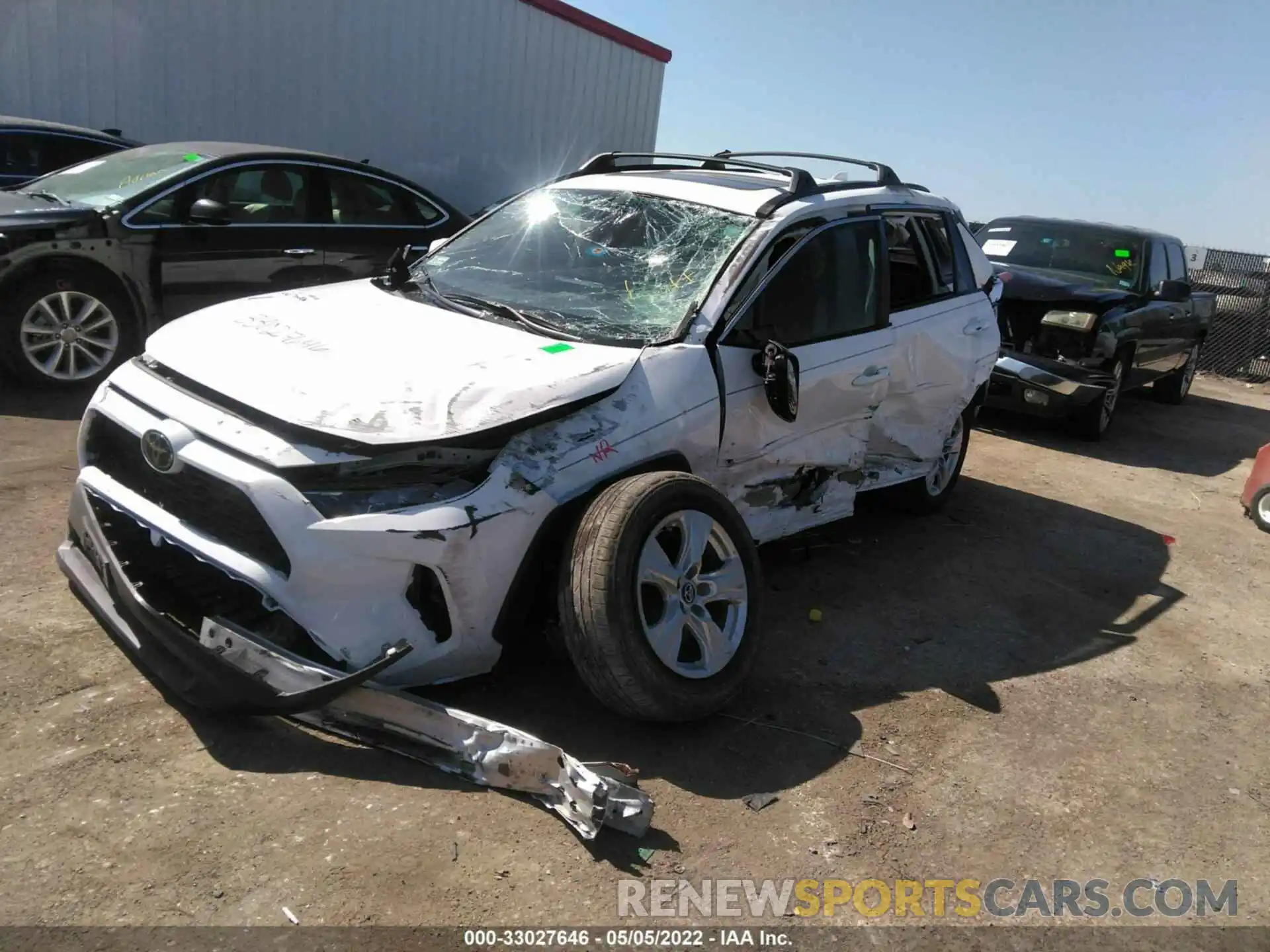 2 Photograph of a damaged car 2T3W1RFV6LW096263 TOYOTA RAV4 2020