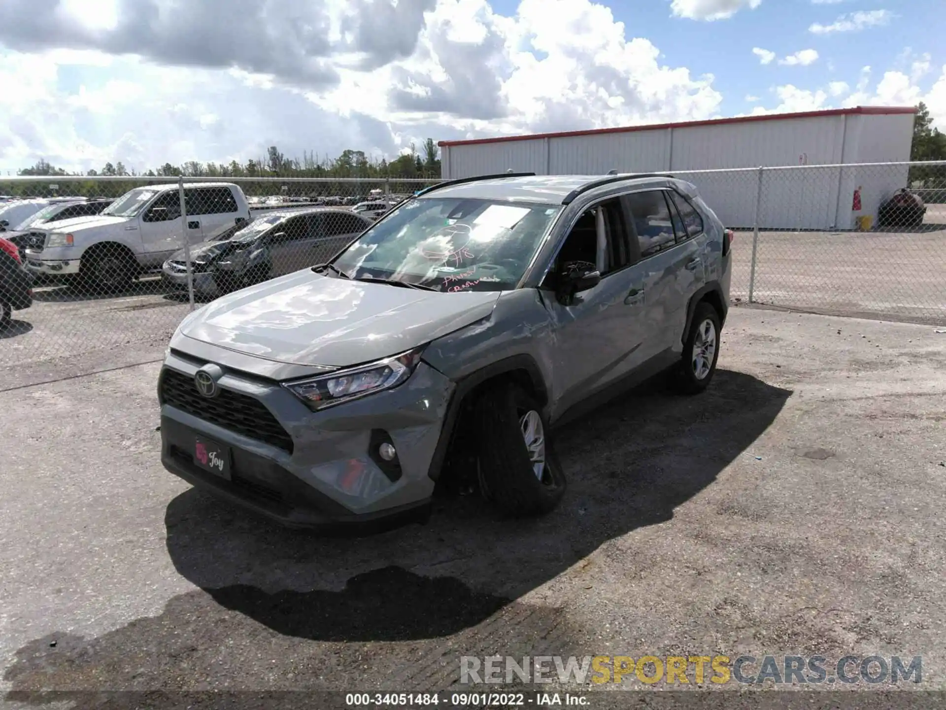 6 Photograph of a damaged car 2T3W1RFV7LC046215 TOYOTA RAV4 2020