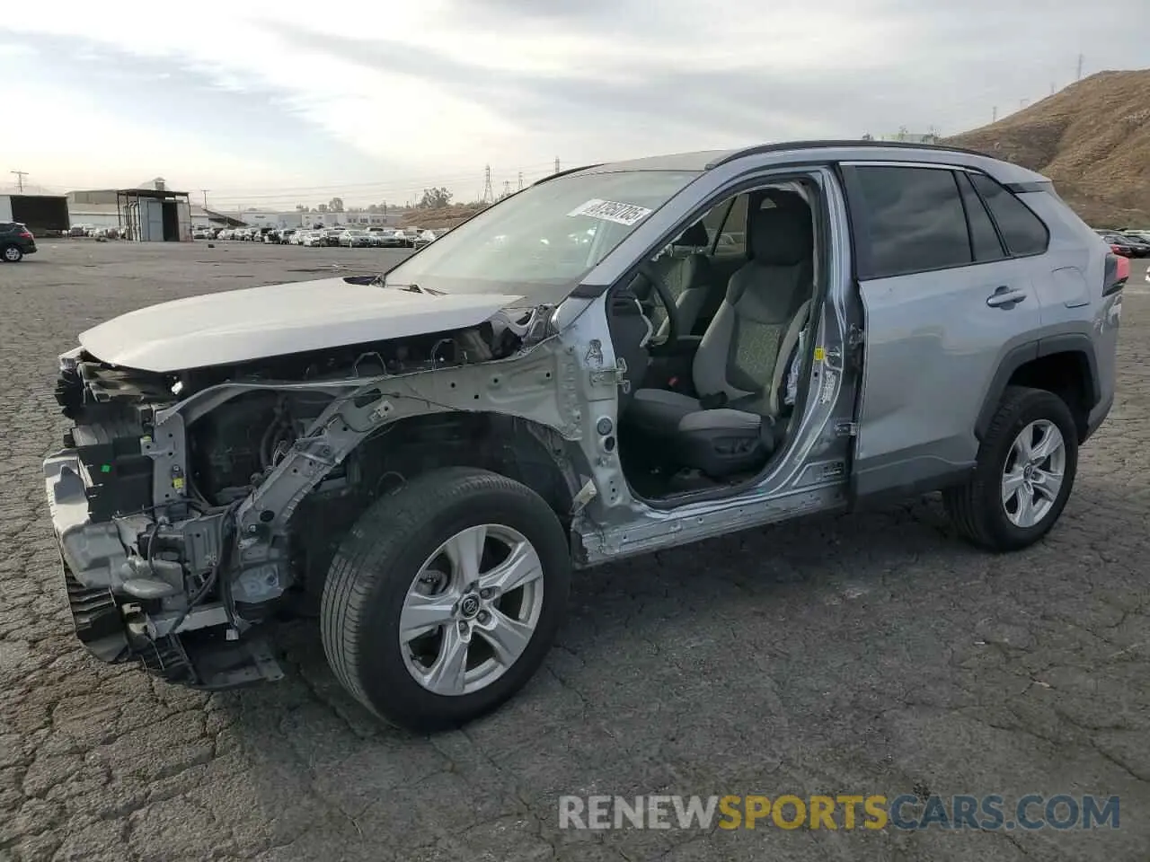 1 Photograph of a damaged car 2T3W1RFV7LC059692 TOYOTA RAV4 2020