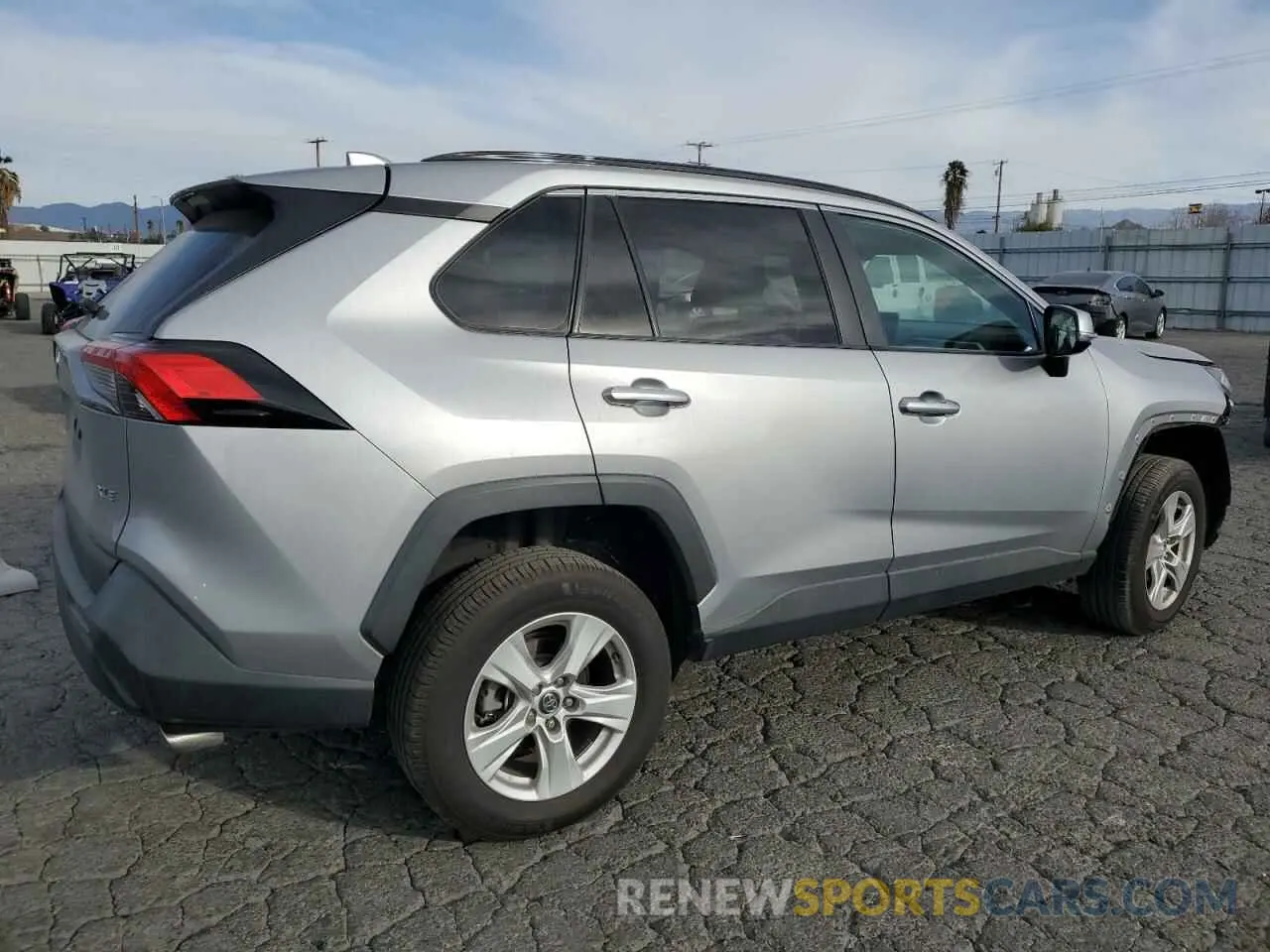 3 Photograph of a damaged car 2T3W1RFV7LC059692 TOYOTA RAV4 2020