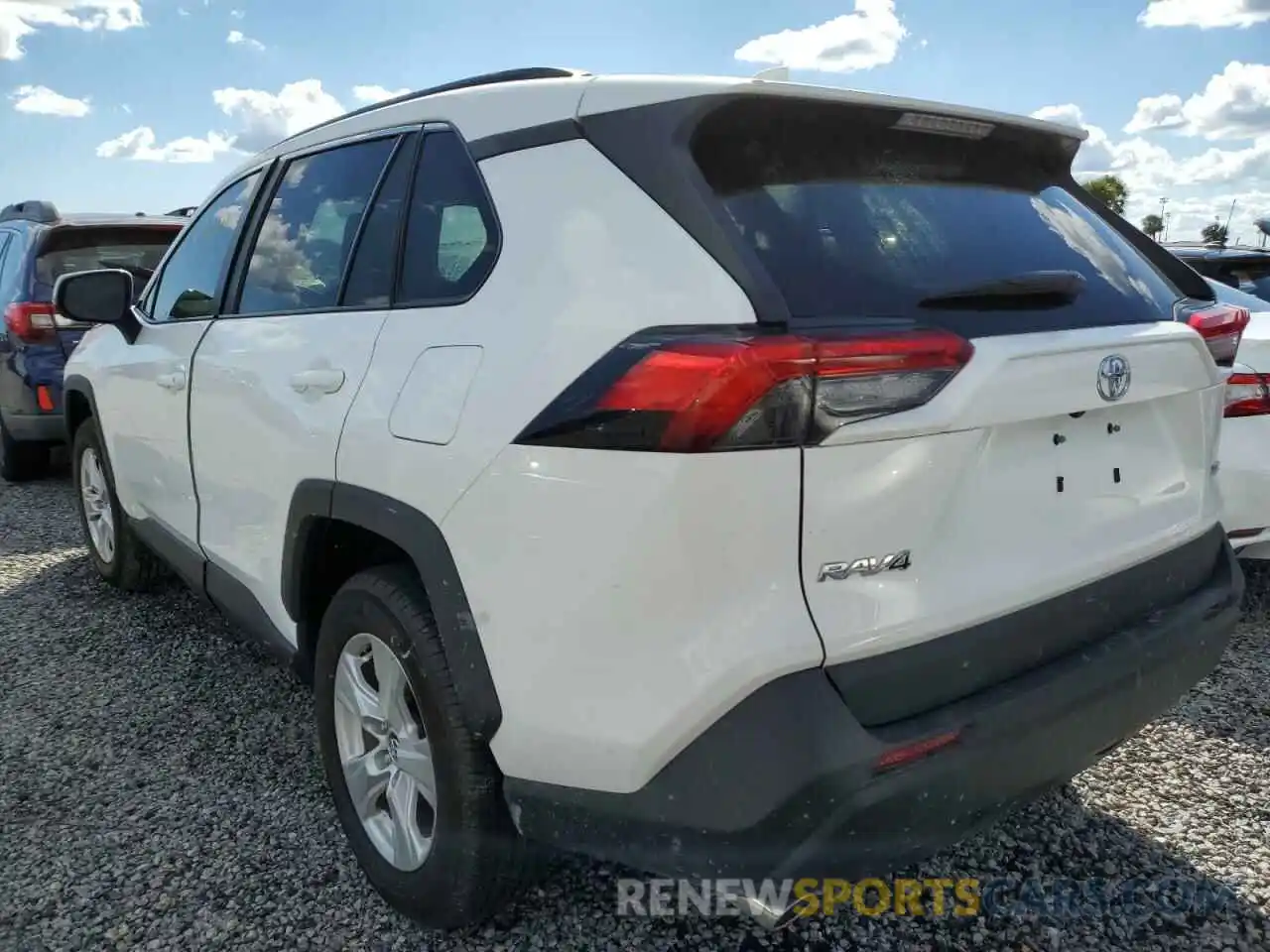 3 Photograph of a damaged car 2T3W1RFV7LW063353 TOYOTA RAV4 2020