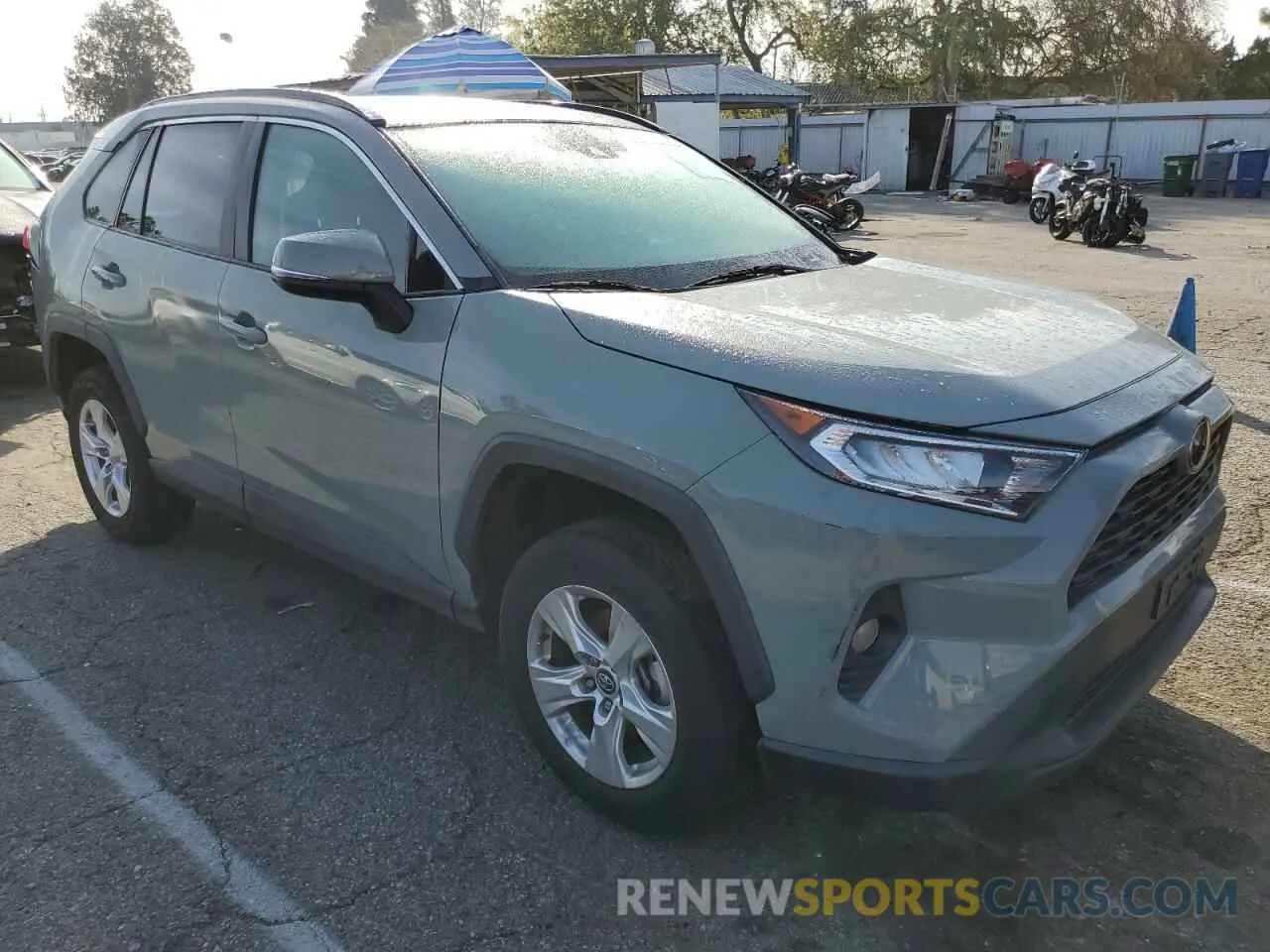 4 Photograph of a damaged car 2T3W1RFV7LW074420 TOYOTA RAV4 2020