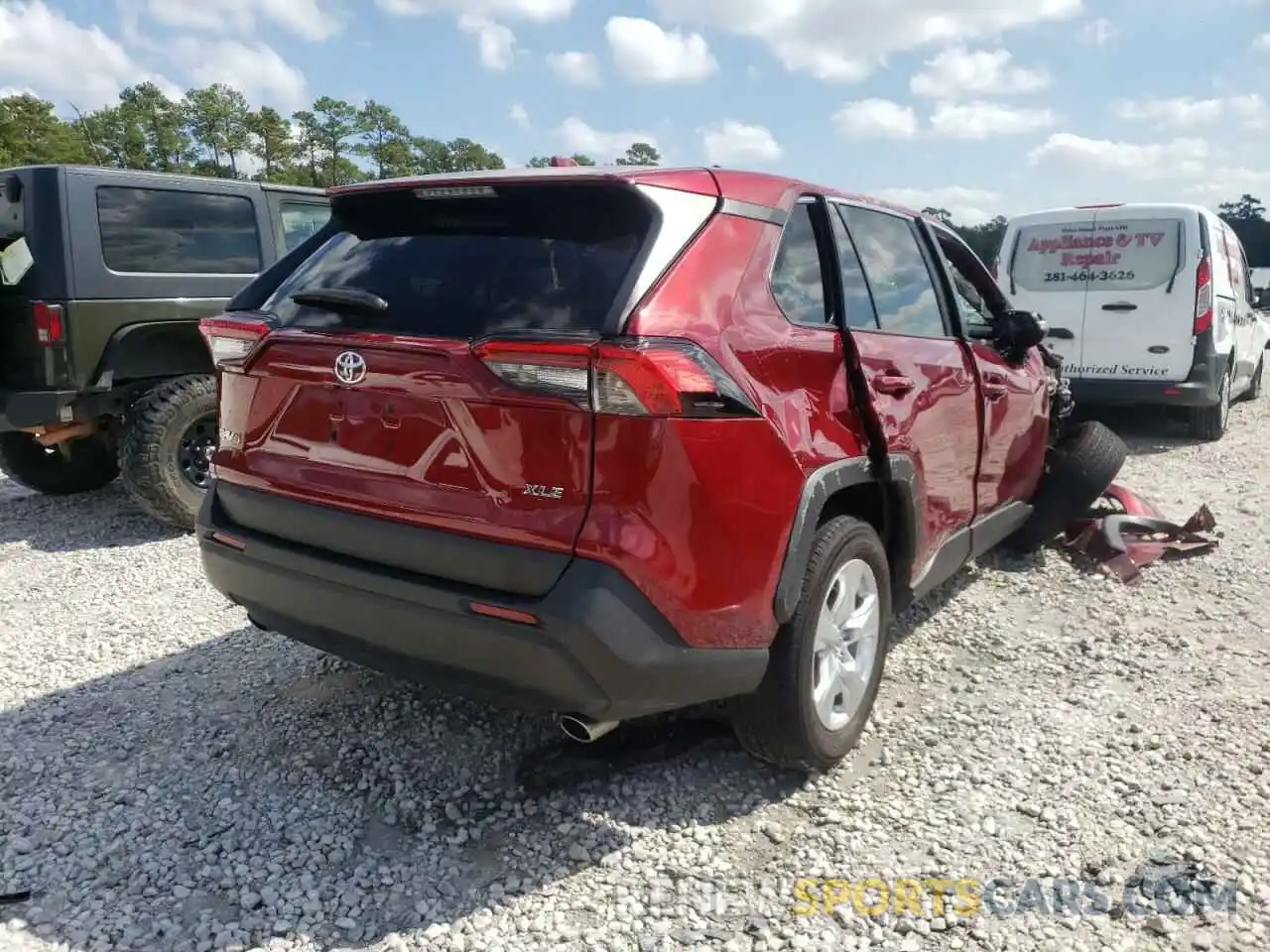 4 Photograph of a damaged car 2T3W1RFV7LW084851 TOYOTA RAV4 2020