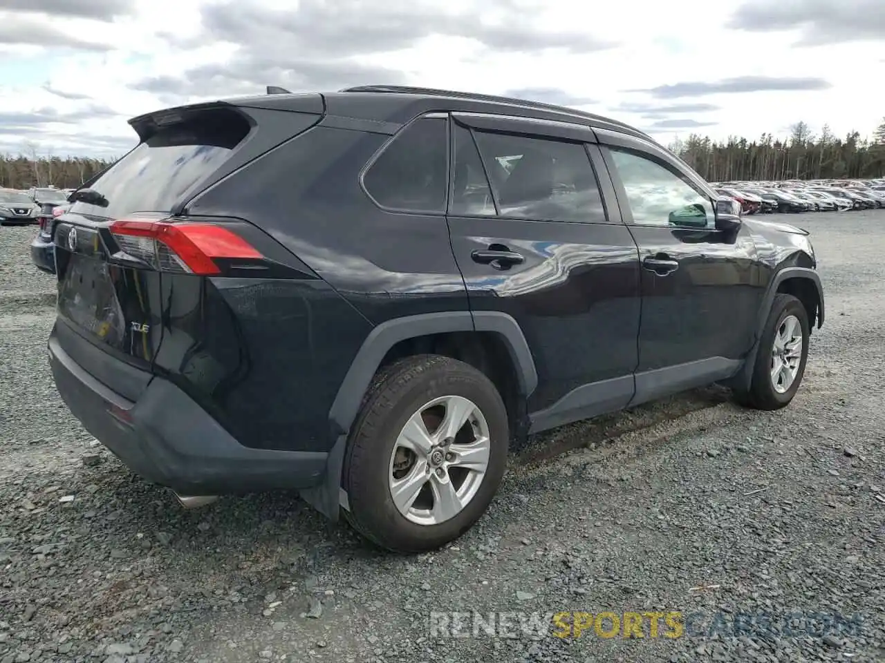 3 Photograph of a damaged car 2T3W1RFV8LC041590 TOYOTA RAV4 2020