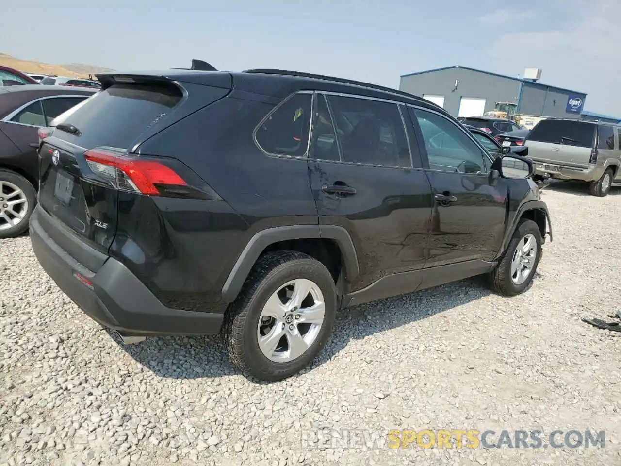 3 Photograph of a damaged car 2T3W1RFV8LC044618 TOYOTA RAV4 2020