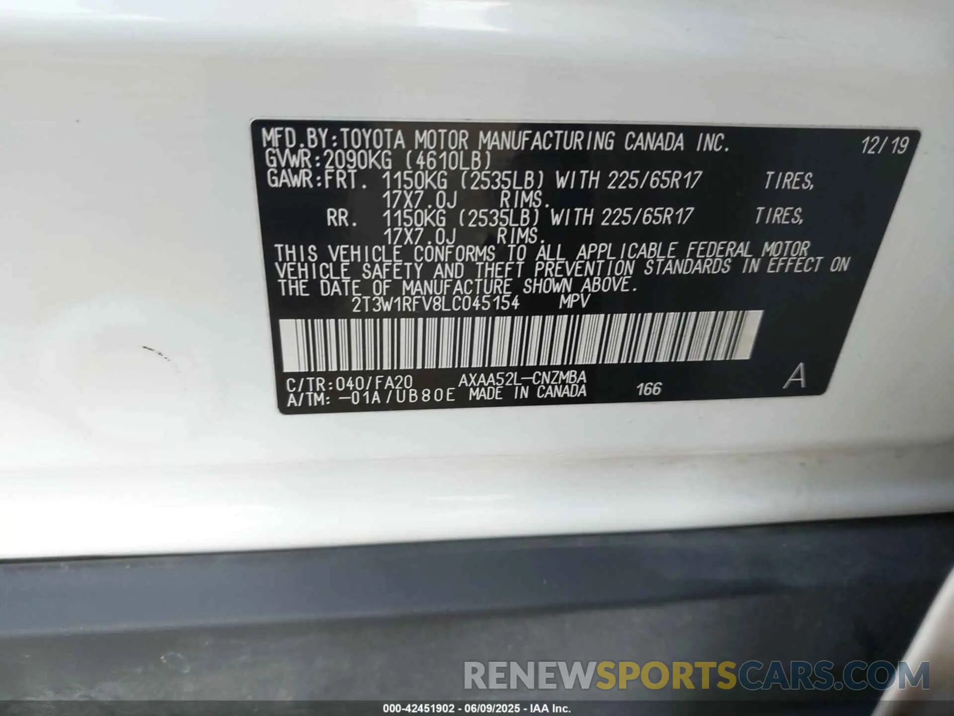 9 Photograph of a damaged car 2T3W1RFV8LC045154 TOYOTA RAV4 2020