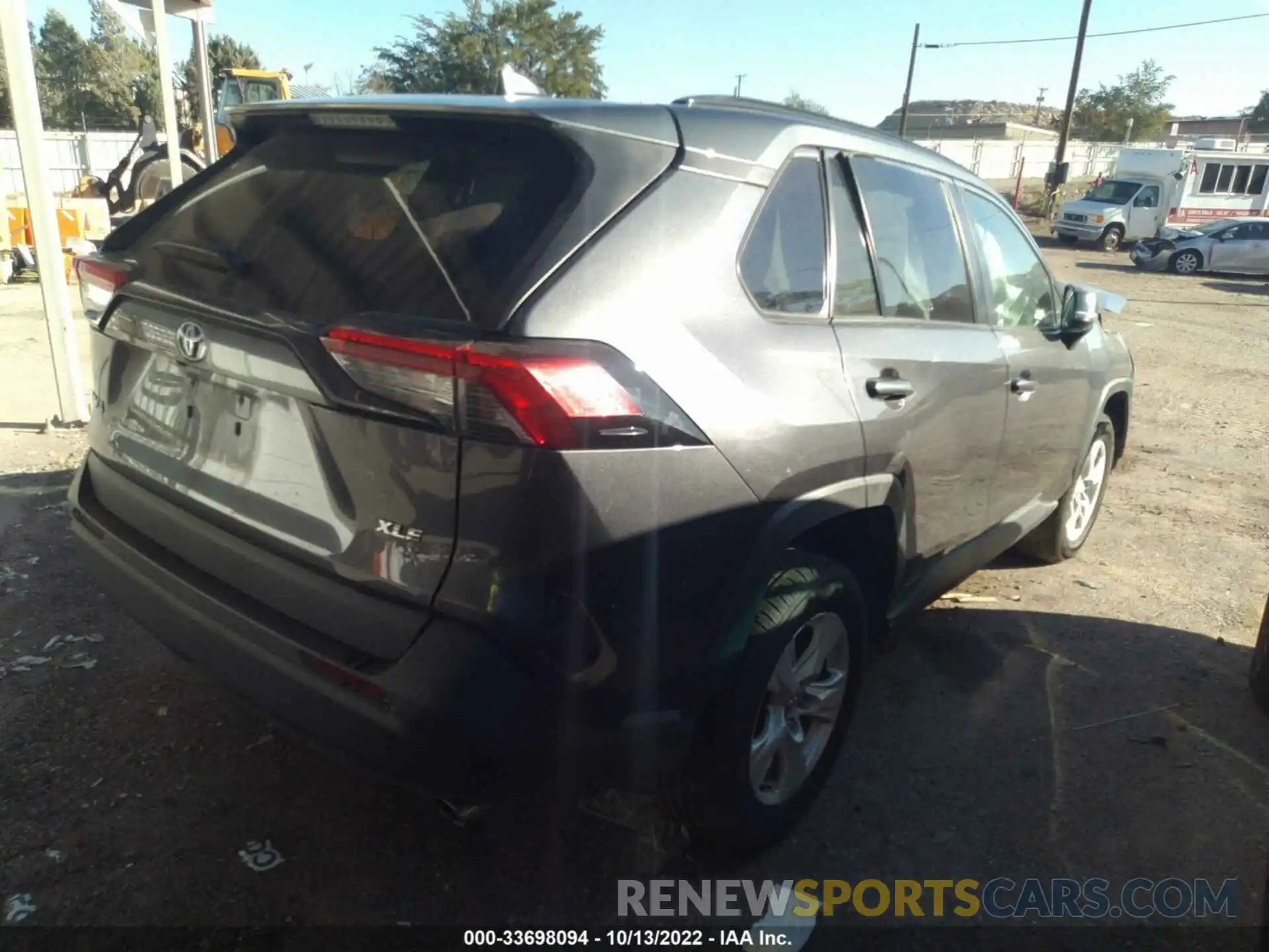 4 Photograph of a damaged car 2T3W1RFV8LC057241 TOYOTA RAV4 2020