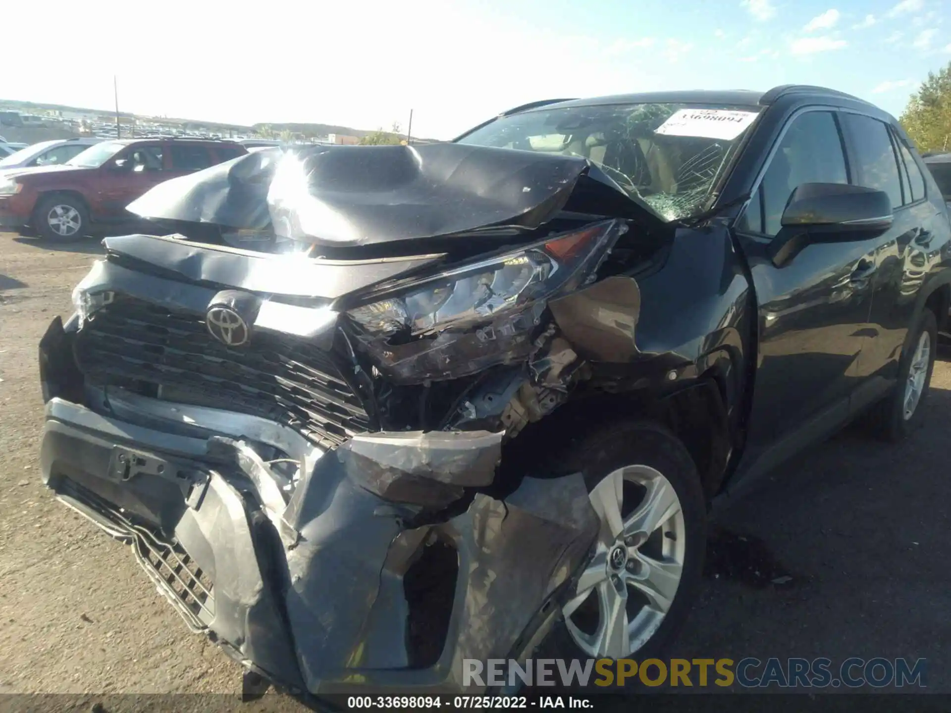 6 Photograph of a damaged car 2T3W1RFV8LC057241 TOYOTA RAV4 2020