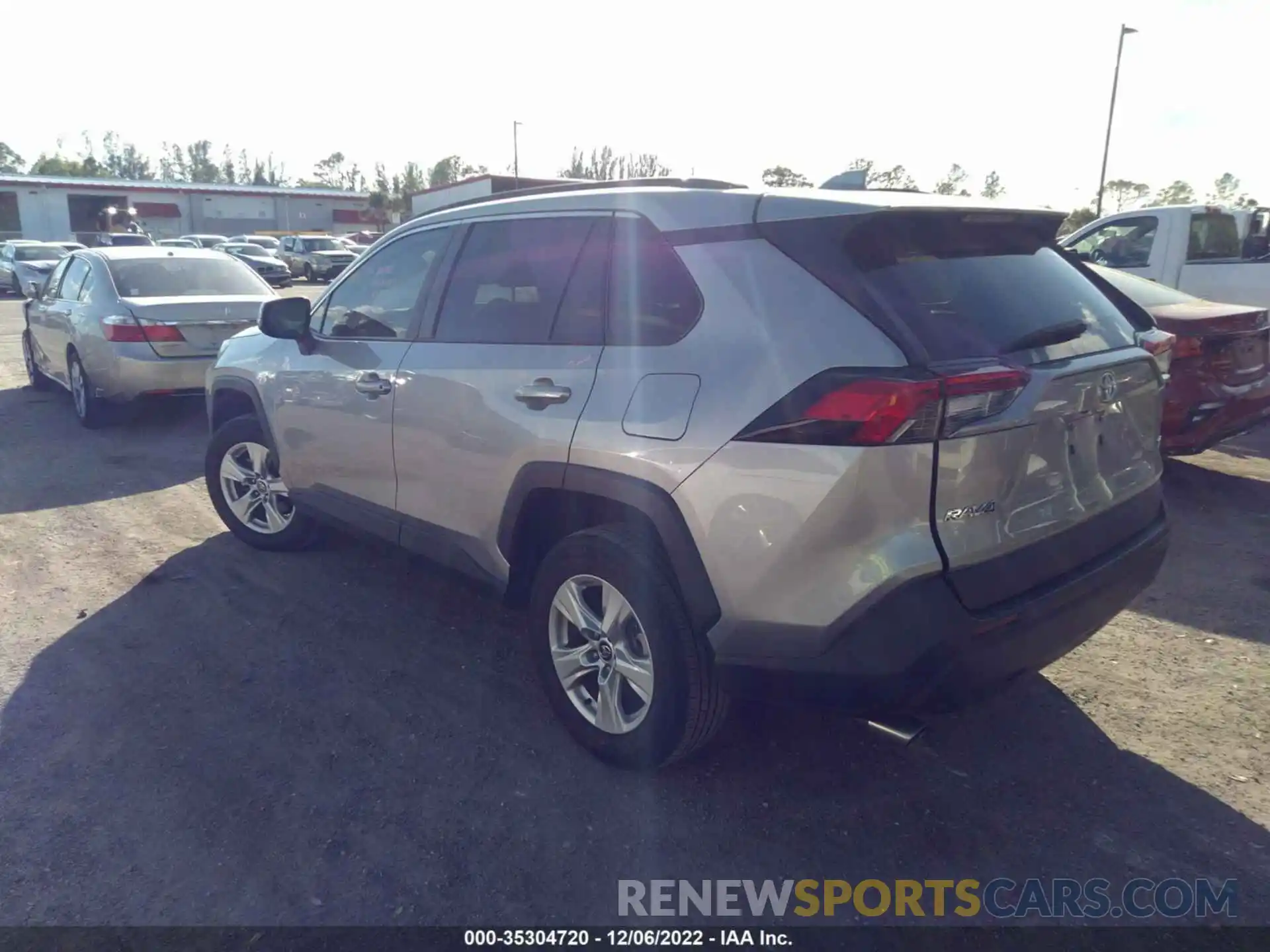 3 Photograph of a damaged car 2T3W1RFV8LC063069 TOYOTA RAV4 2020