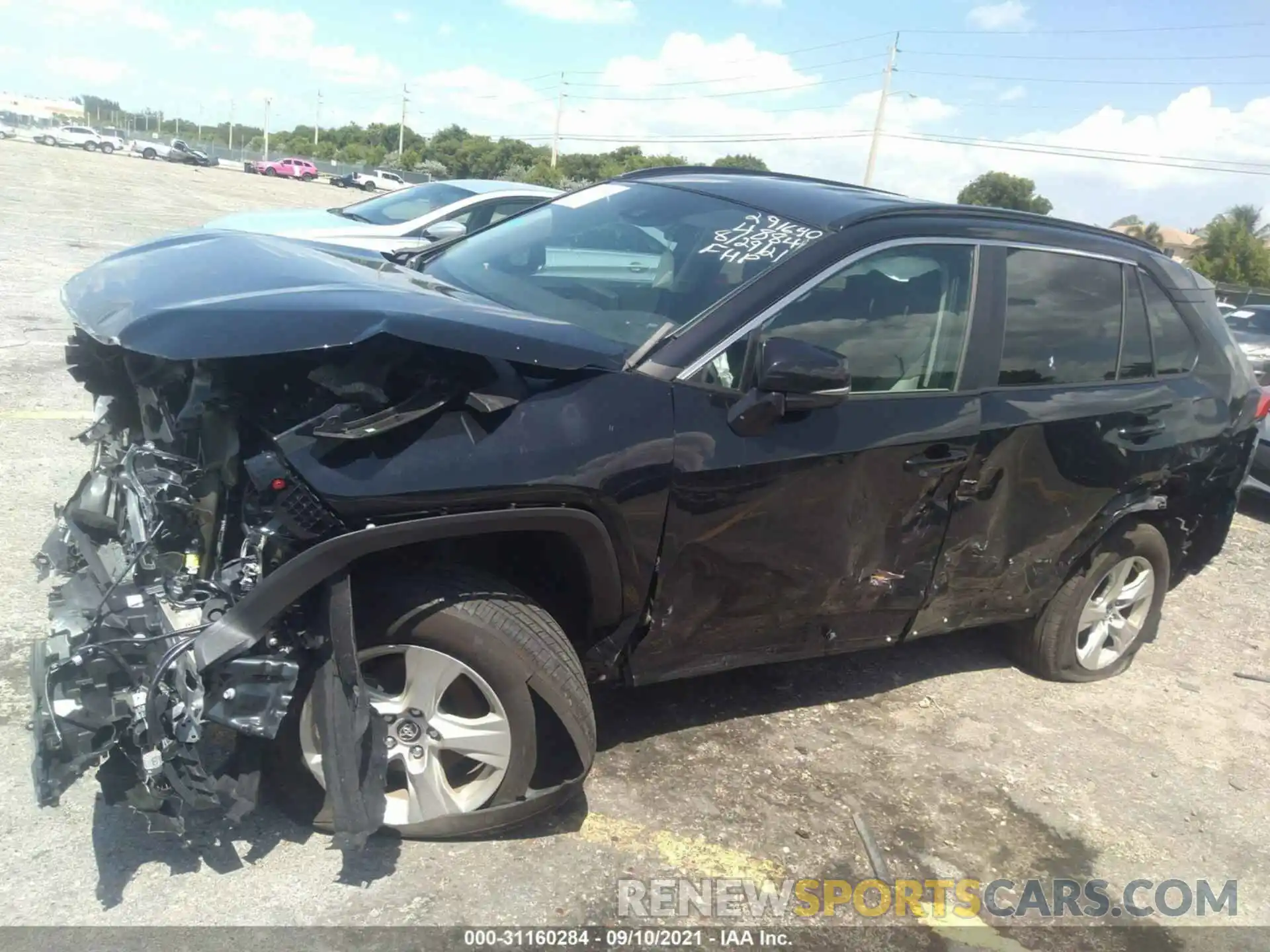 6 Photograph of a damaged car 2T3W1RFV8LC064884 TOYOTA RAV4 2020