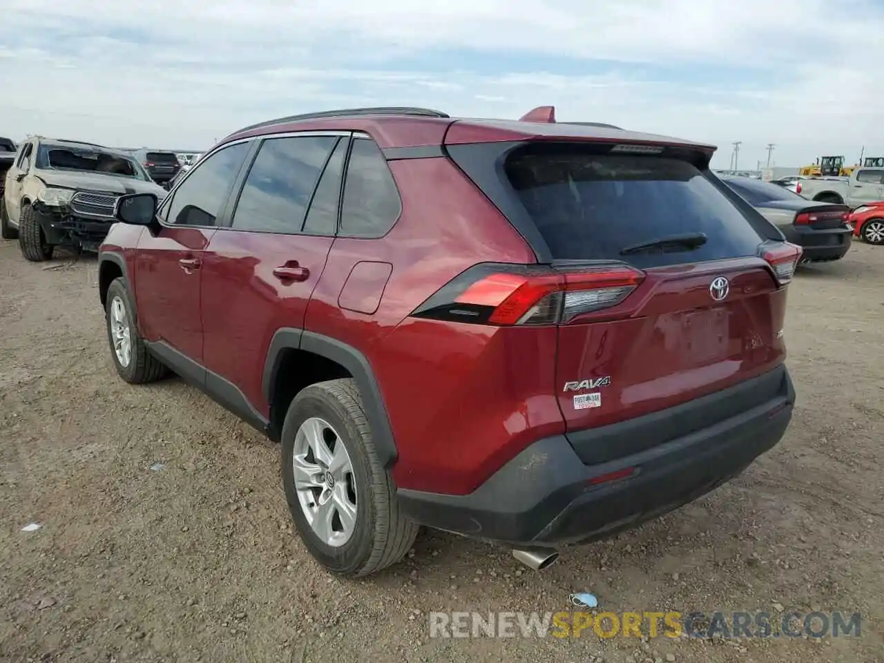 3 Photograph of a damaged car 2T3W1RFV8LW071221 TOYOTA RAV4 2020