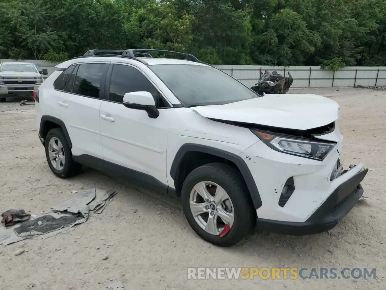 4 Photograph of a damaged car 2T3W1RFV8LW089721 TOYOTA RAV4 2020