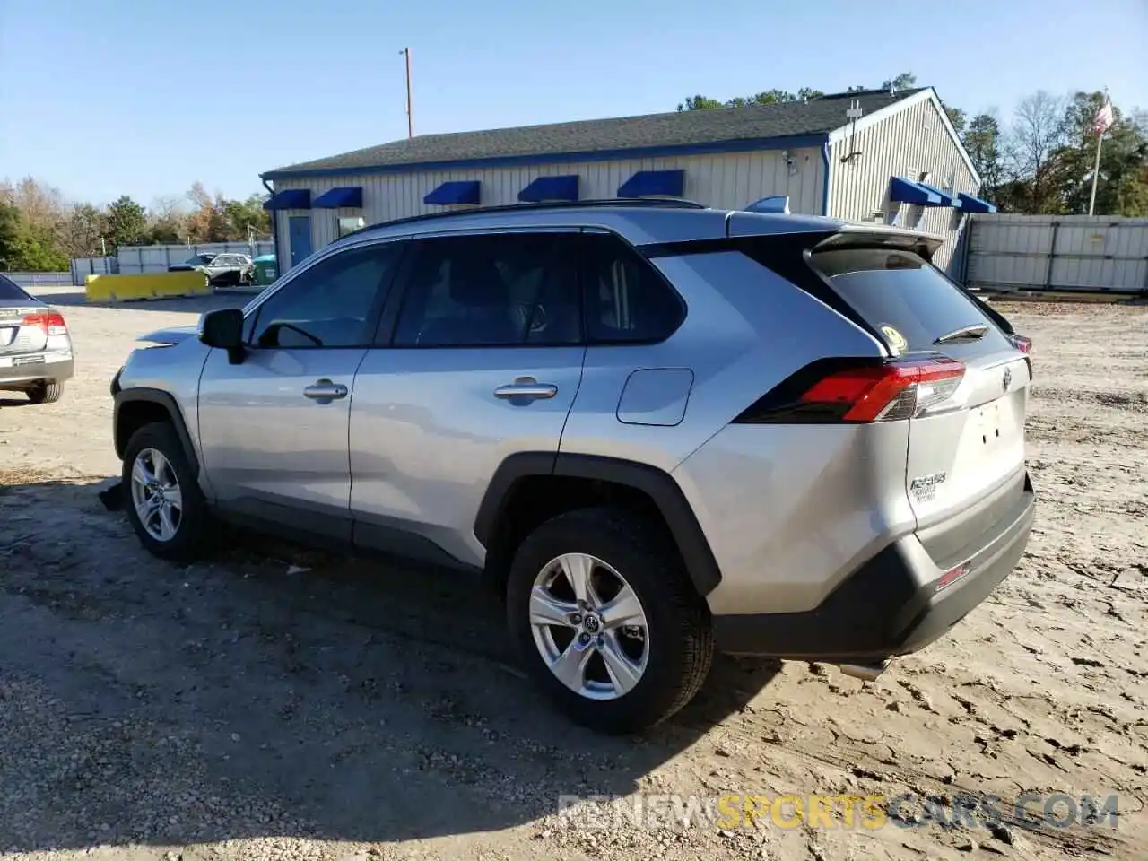 2 Photograph of a damaged car 2T3W1RFV8LW094353 TOYOTA RAV4 2020