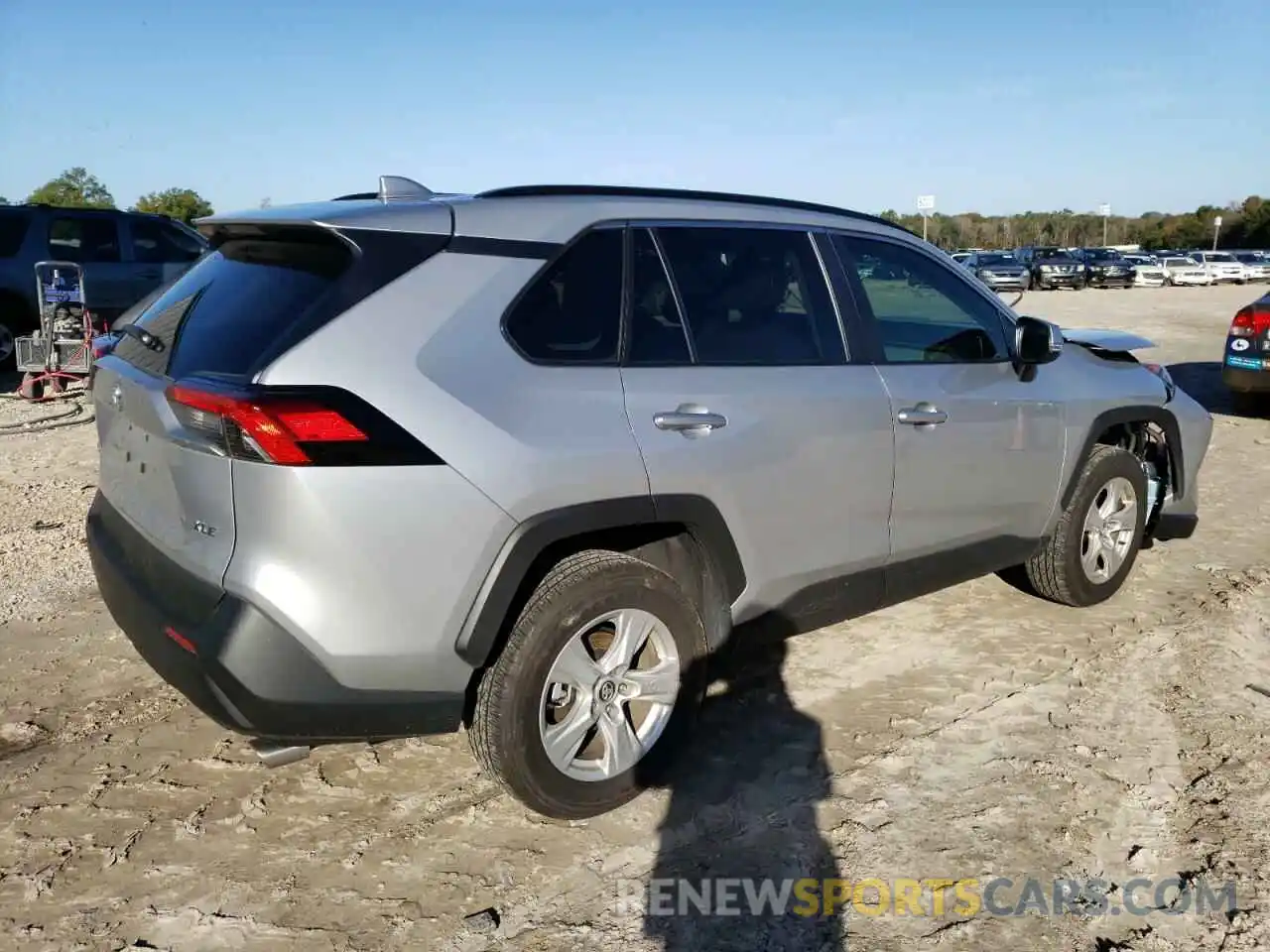 3 Photograph of a damaged car 2T3W1RFV8LW094353 TOYOTA RAV4 2020