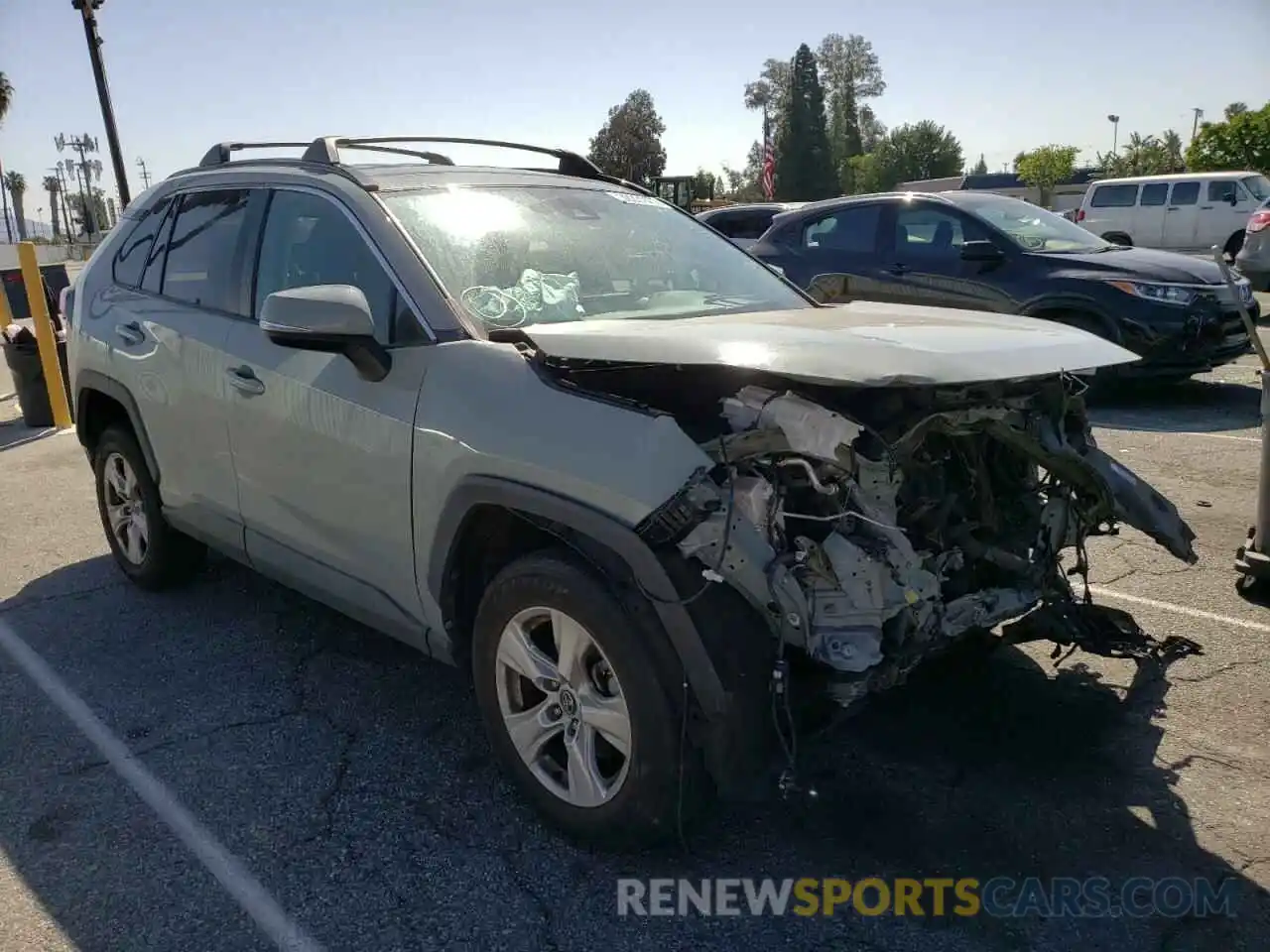 1 Photograph of a damaged car 2T3W1RFV9LC044594 TOYOTA RAV4 2020