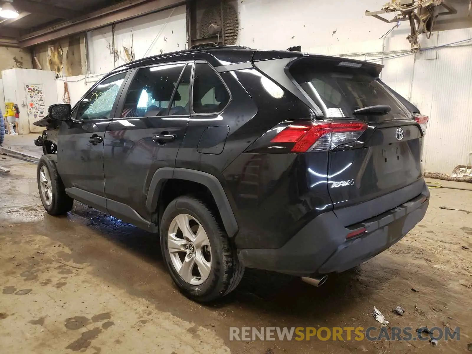 3 Photograph of a damaged car 2T3W1RFV9LC044711 TOYOTA RAV4 2020