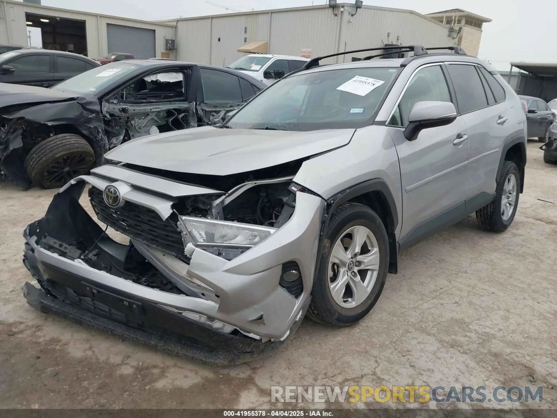 2 Photograph of a damaged car 2T3W1RFV9LC044725 TOYOTA RAV4 2020