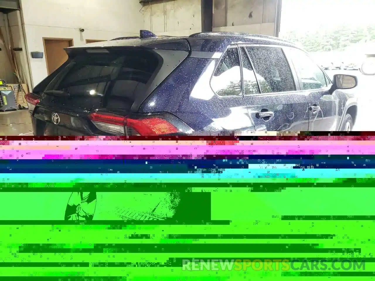 4 Photograph of a damaged car 2T3W1RFV9LC049360 TOYOTA RAV4 2020