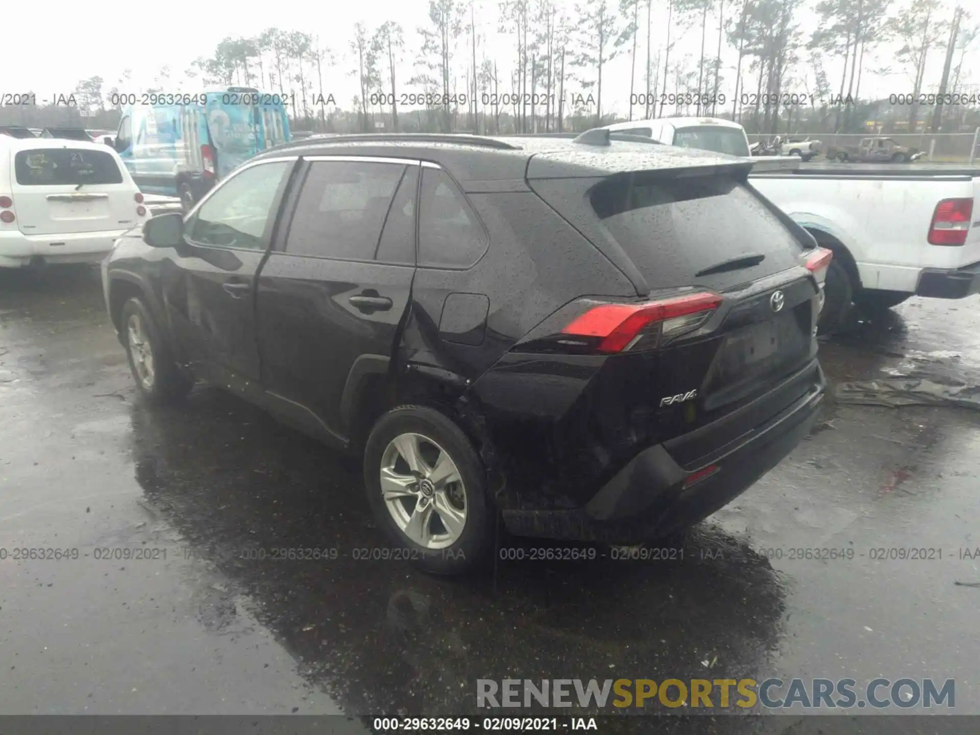 3 Photograph of a damaged car 2T3W1RFV9LC057958 TOYOTA RAV4 2020