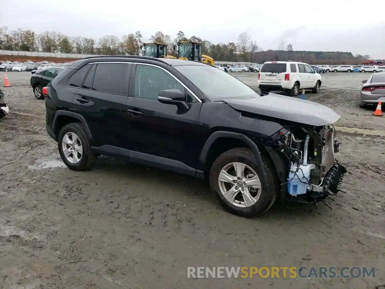 4 Photograph of a damaged car 2T3W1RFV9LC064683 TOYOTA RAV4 2020