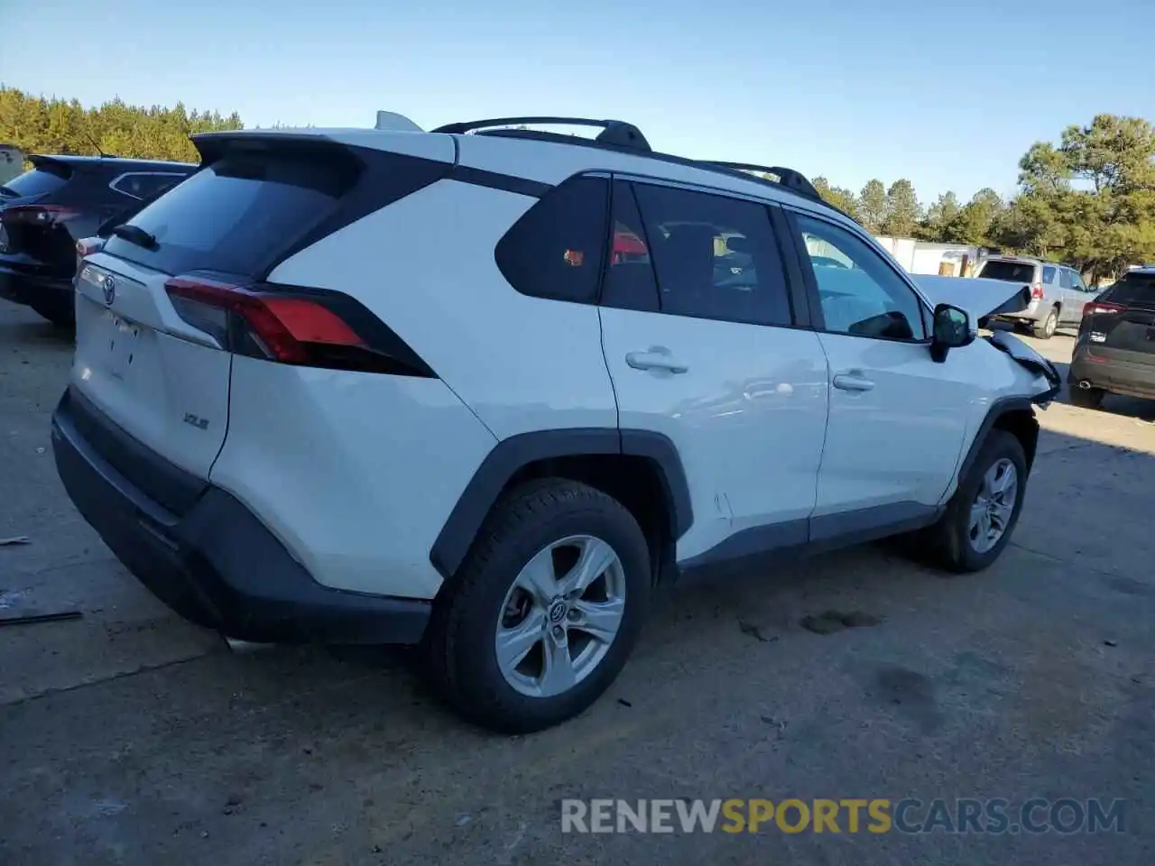 3 Photograph of a damaged car 2T3W1RFV9LC084416 TOYOTA RAV4 2020