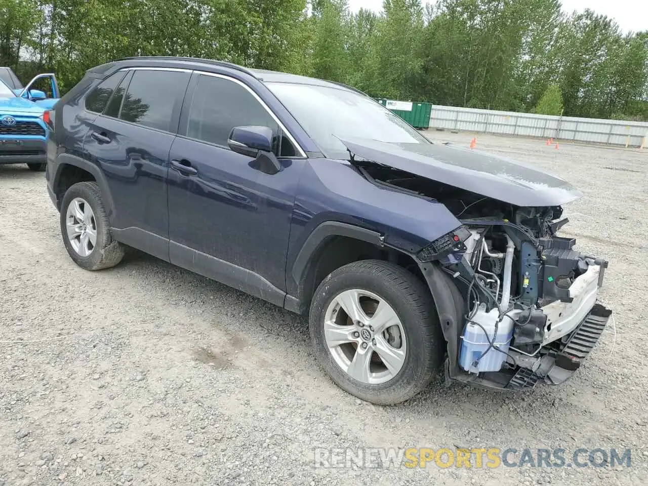 4 Photograph of a damaged car 2T3W1RFV9LW075603 TOYOTA RAV4 2020