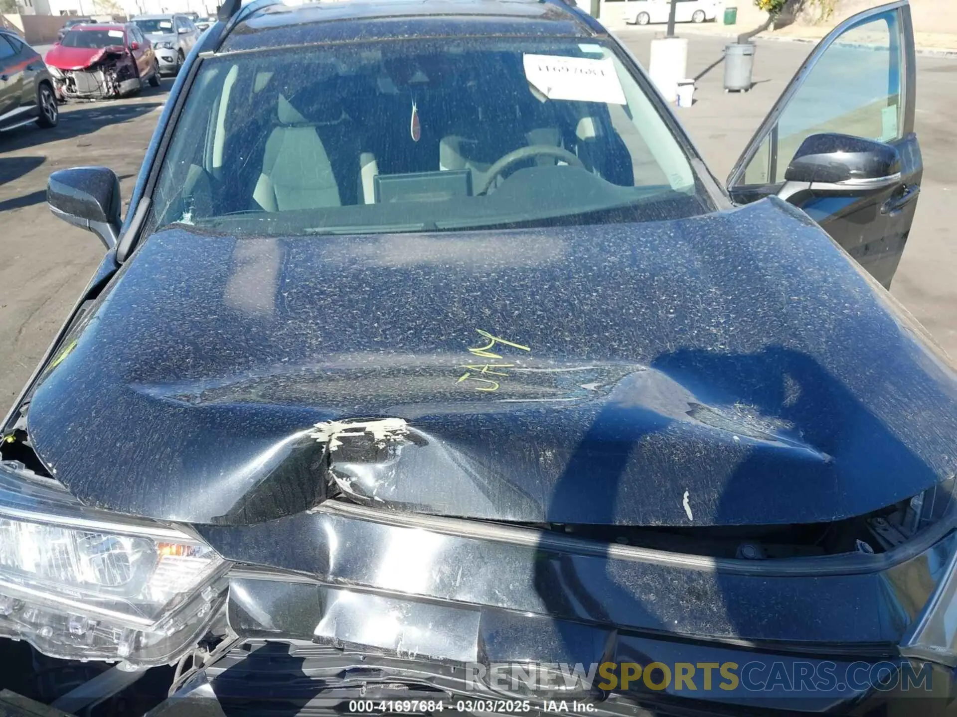 10 Photograph of a damaged car 2T3W1RFV9LW076105 TOYOTA RAV4 2020