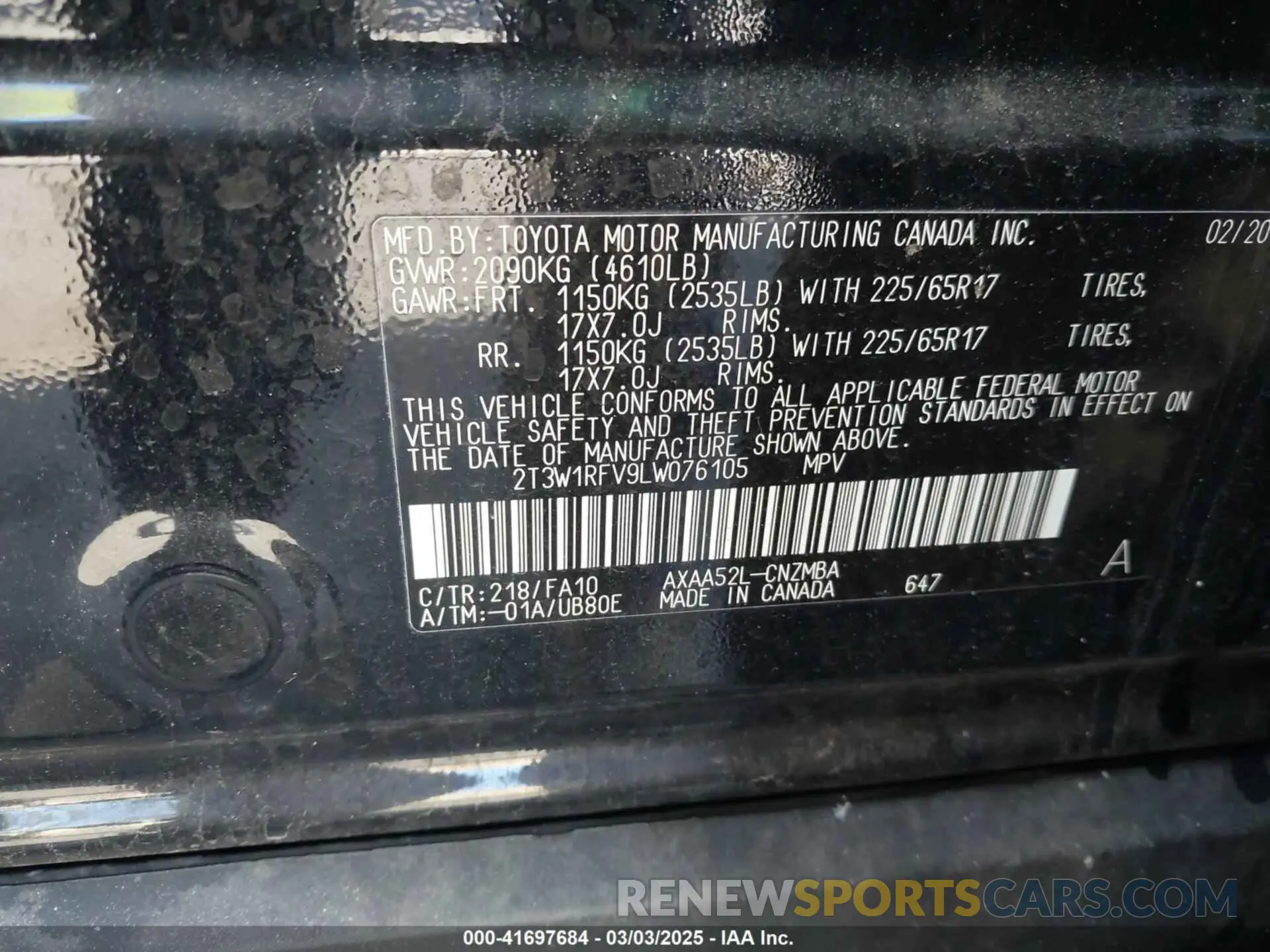 9 Photograph of a damaged car 2T3W1RFV9LW076105 TOYOTA RAV4 2020