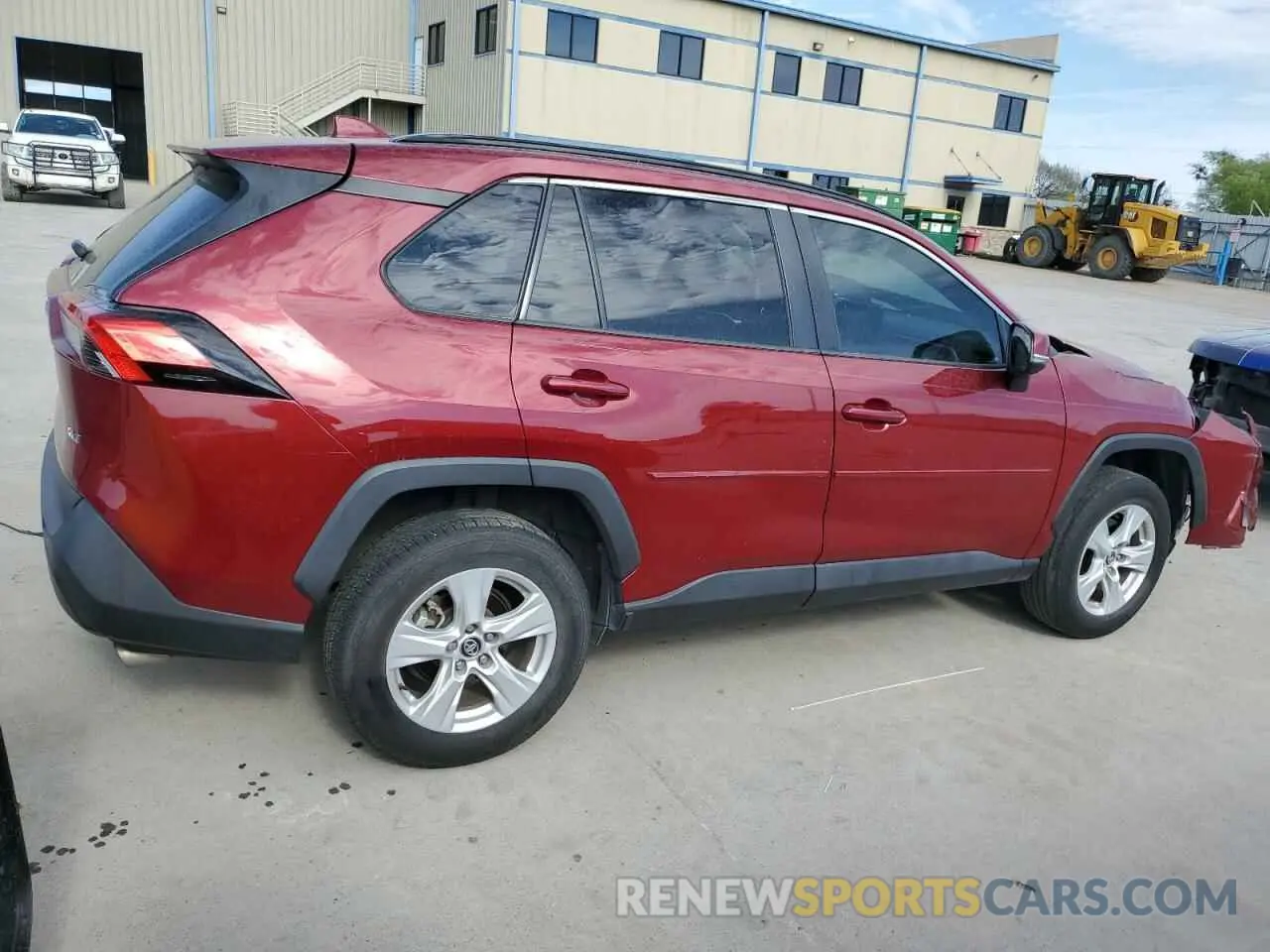 3 Photograph of a damaged car 2T3W1RFVXLC042403 TOYOTA RAV4 2020