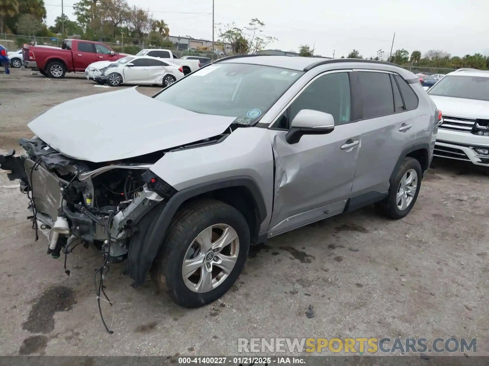 2 Photograph of a damaged car 2T3W1RFVXLC053224 TOYOTA RAV4 2020