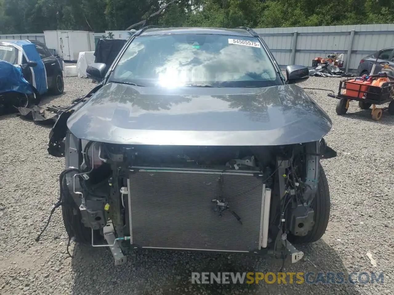 5 Photograph of a damaged car 2T3W1RFVXLC056706 TOYOTA RAV4 2020
