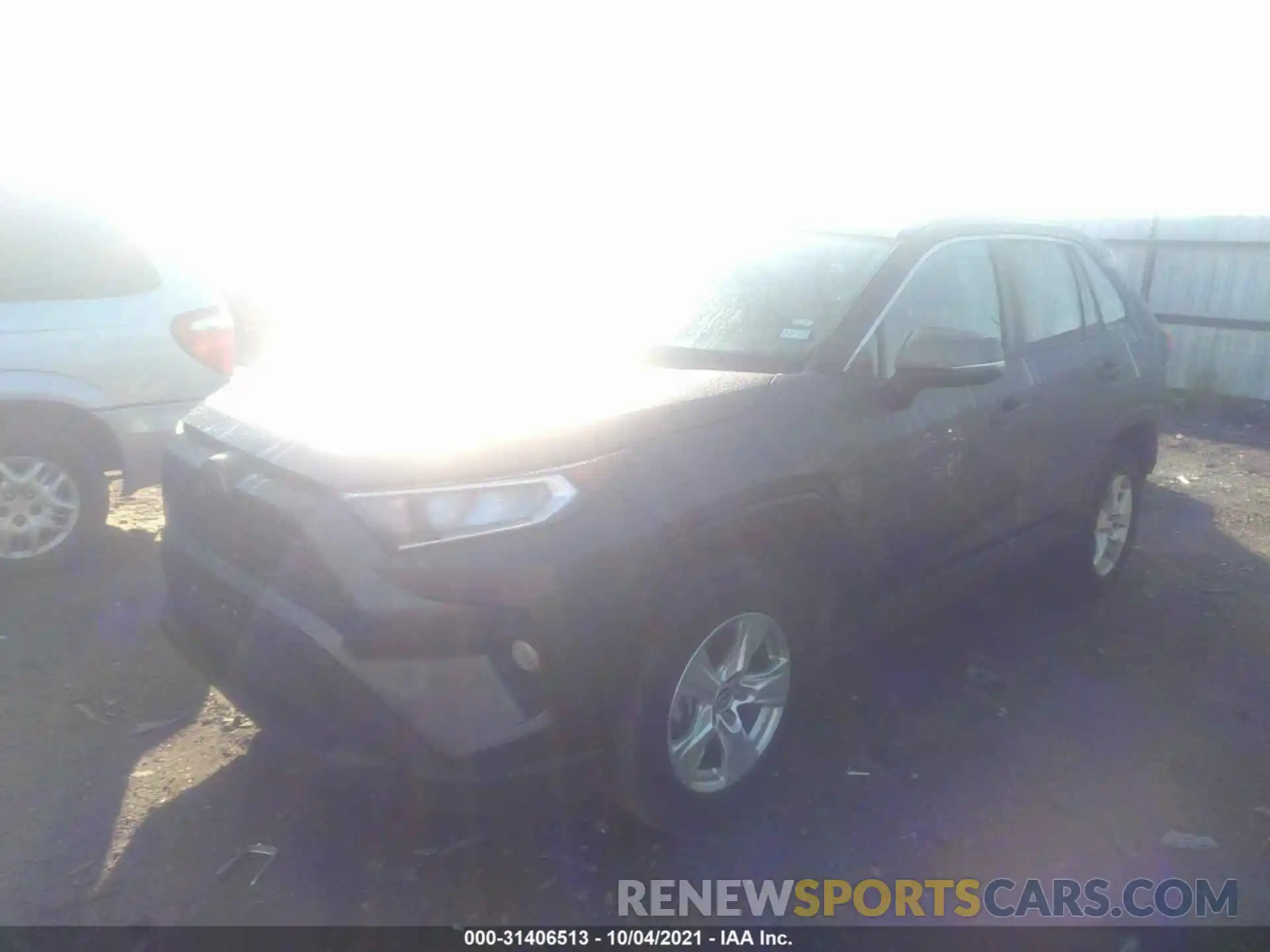 2 Photograph of a damaged car 2T3W1RFVXLC056995 TOYOTA RAV4 2020