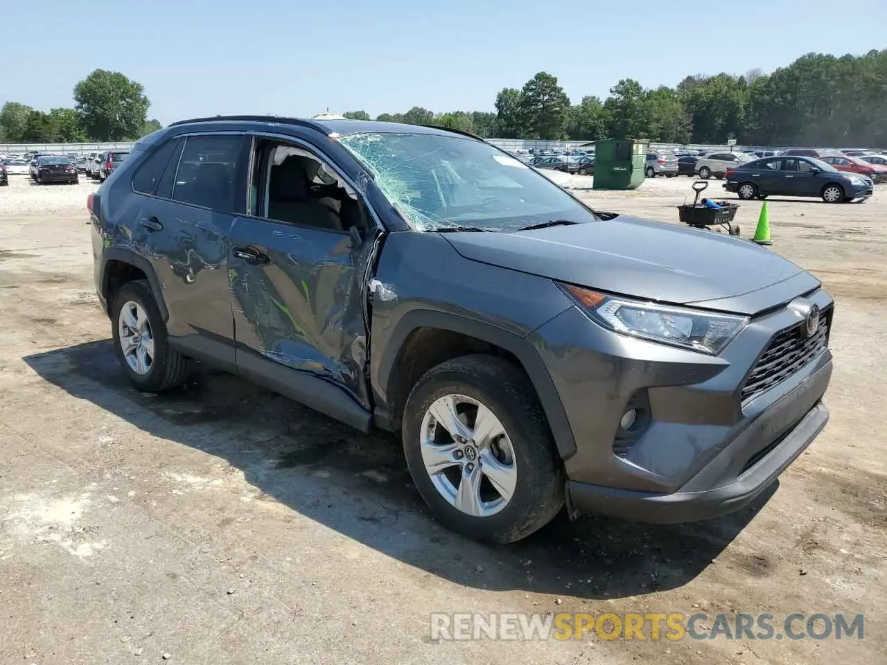 4 Photograph of a damaged car 2T3W1RFVXLC061355 TOYOTA RAV4 2020