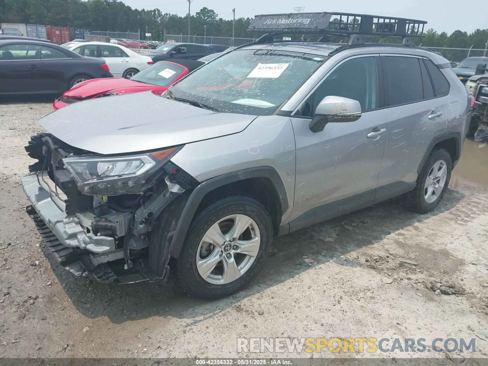 2 Photograph of a damaged car 2T3W1RFVXLC079578 TOYOTA RAV4 2020