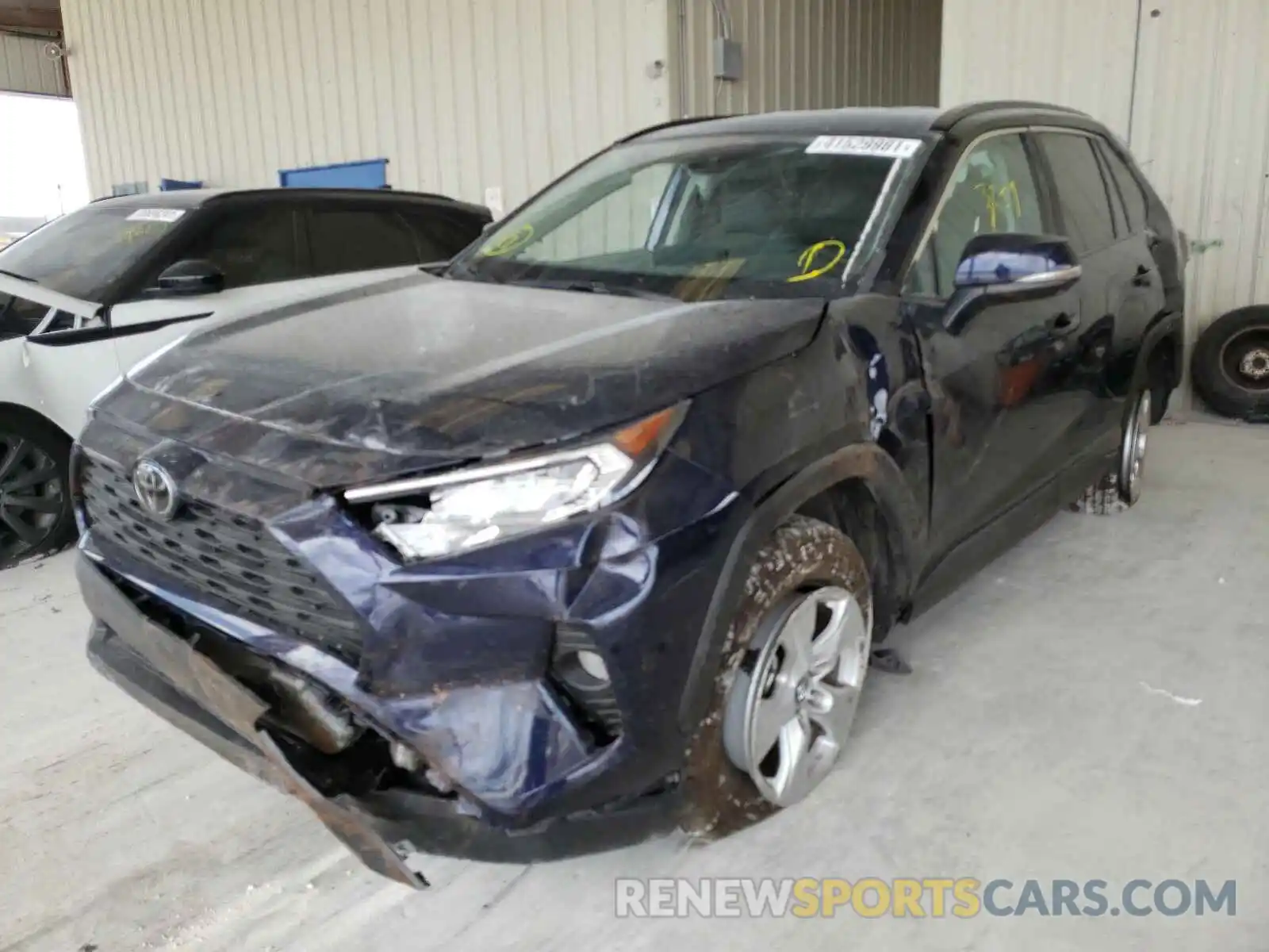 2 Photograph of a damaged car 2T3W1RFVXLC080052 TOYOTA RAV4 2020