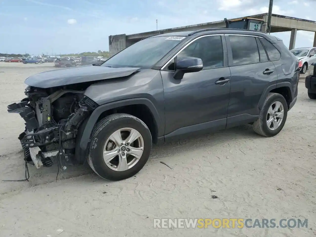 1 Photograph of a damaged car 2T3W1RFVXLW063136 TOYOTA RAV4 2020