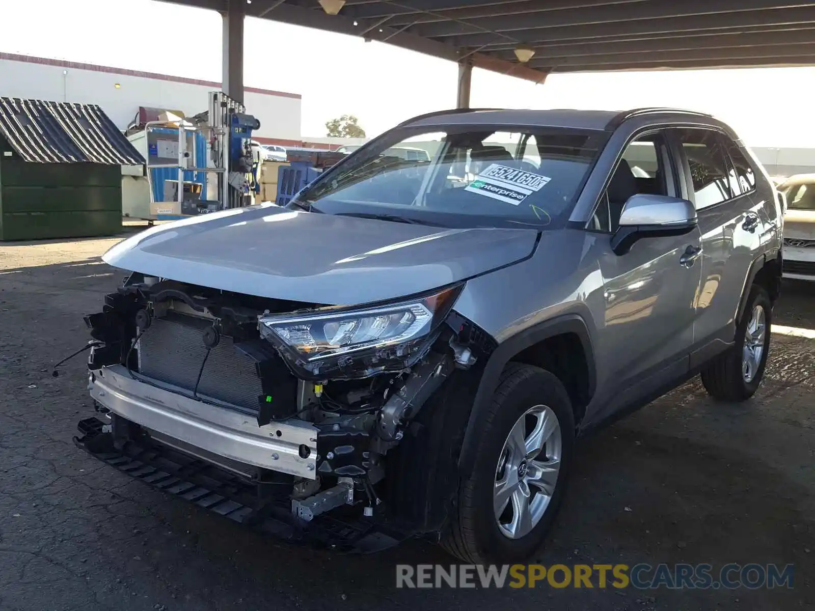 2 Photograph of a damaged car 2T3W1RFVXLW063945 TOYOTA RAV4 2020