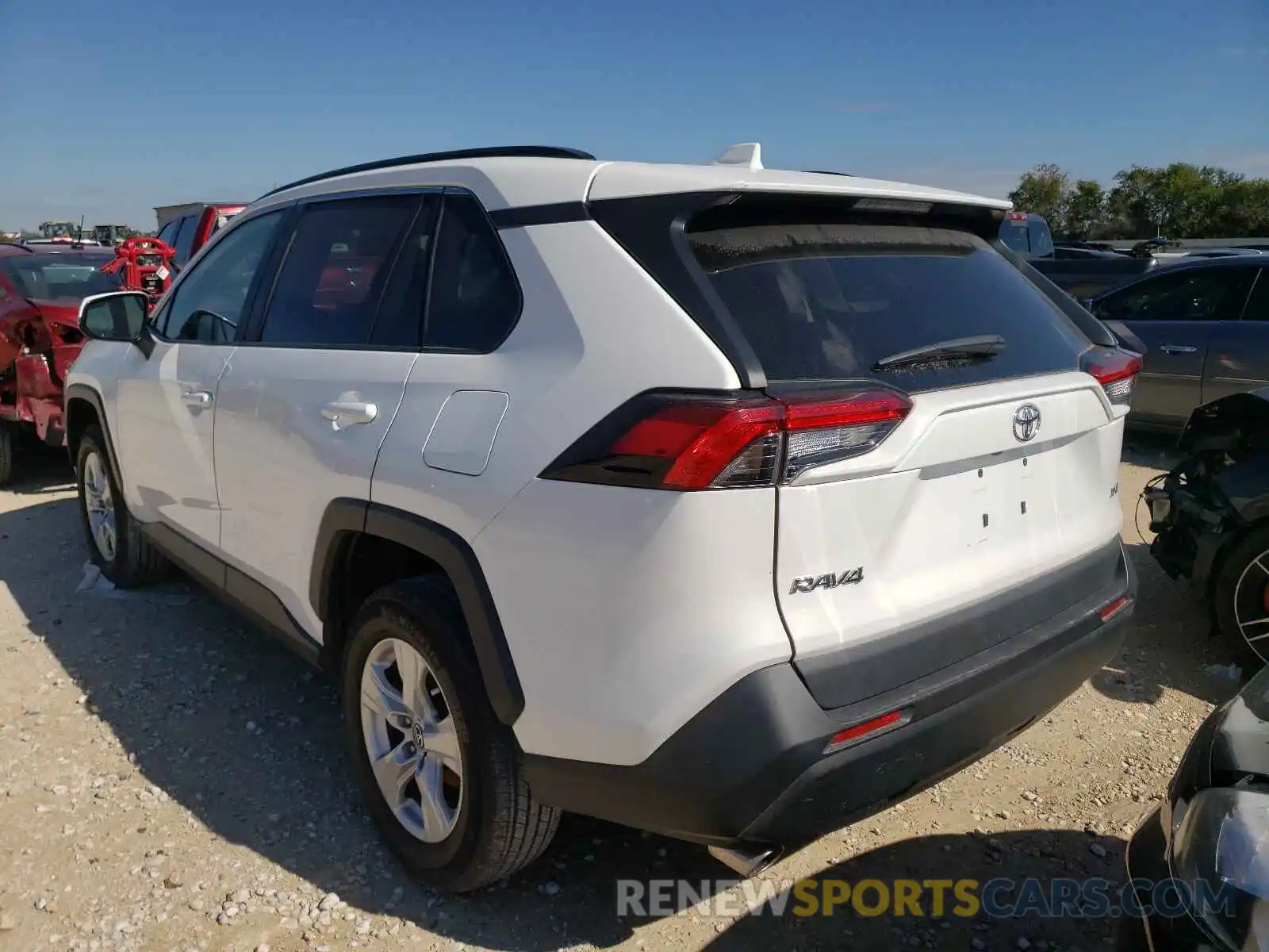 3 Photograph of a damaged car 2T3W1RFVXLW064867 TOYOTA RAV4 2020