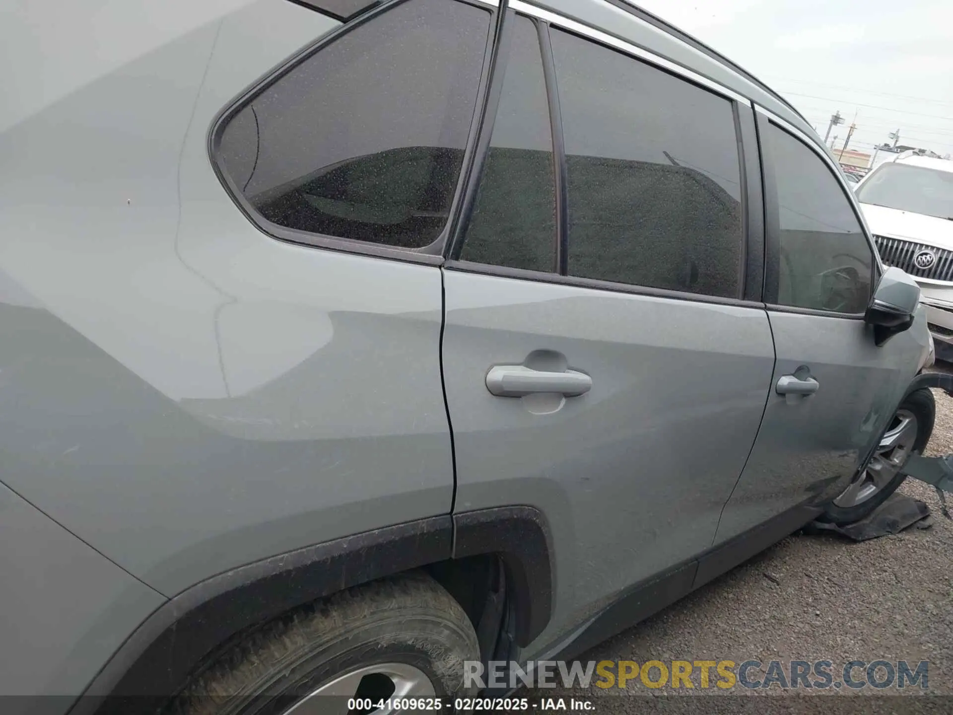12 Photograph of a damaged car 2T3W1RFVXLW076954 TOYOTA RAV4 2020