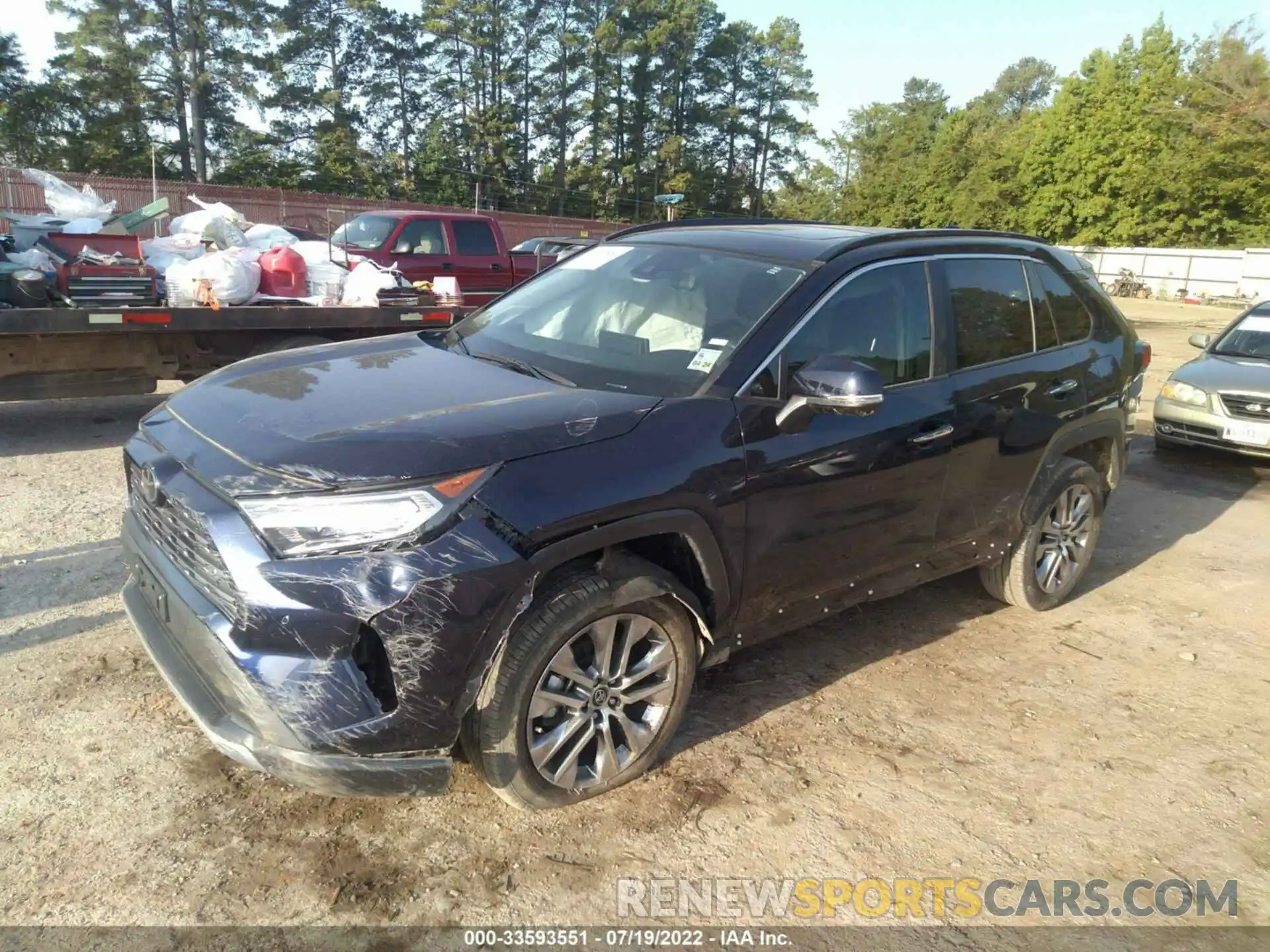 2 Photograph of a damaged car 2T3Y1RFV2LW099069 TOYOTA RAV4 2020