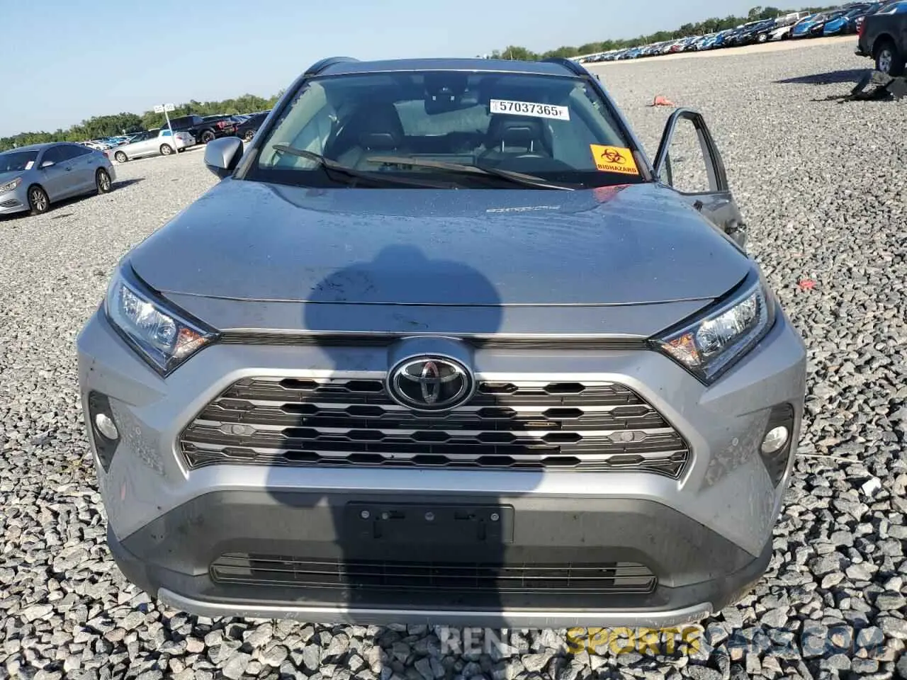 5 Photograph of a damaged car 2T3Y1RFV8LC079006 TOYOTA RAV4 2020